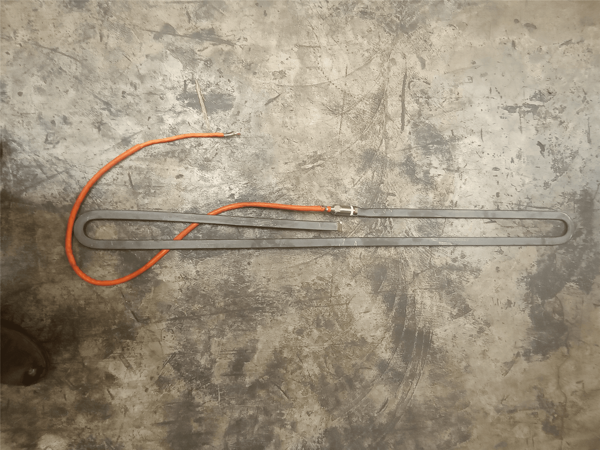 USED HEAT ELEMENT image 1