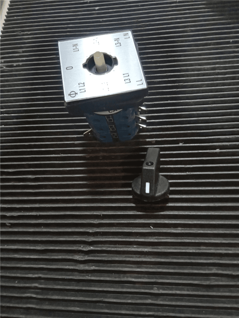 NEW VOLTMETER SELE image 1