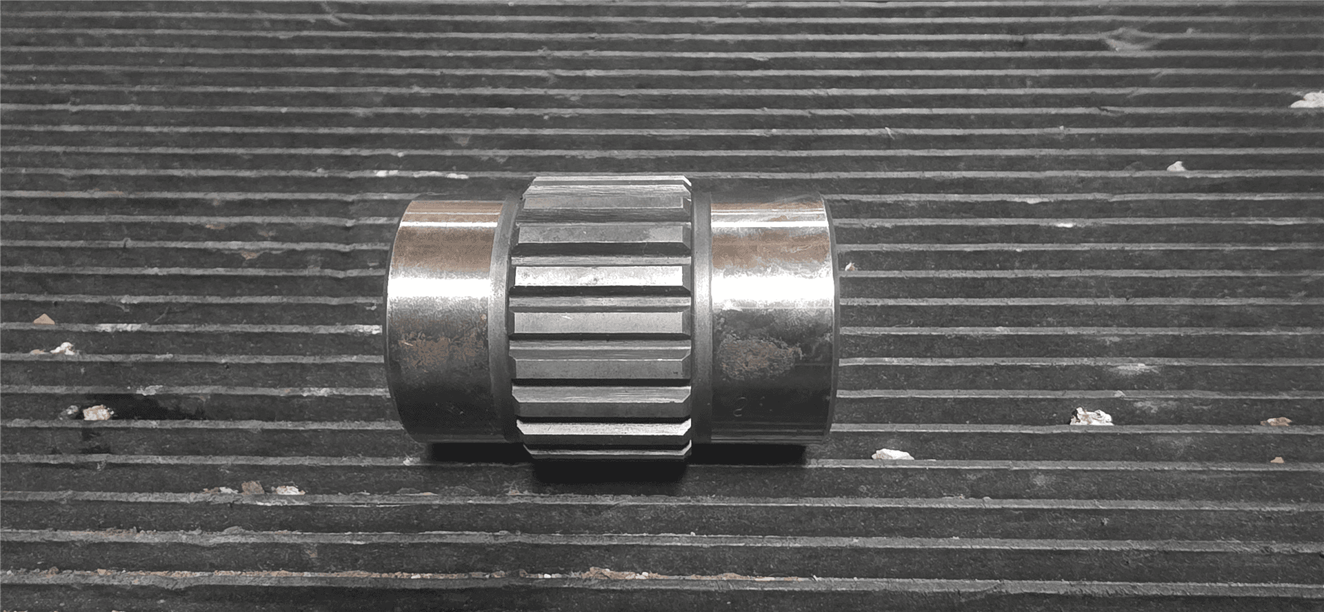 NEW PUMP SHAFT image 1