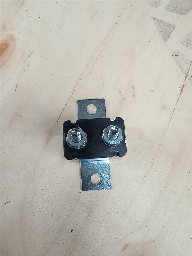 NEW CIRCUIT BREAKE image 1