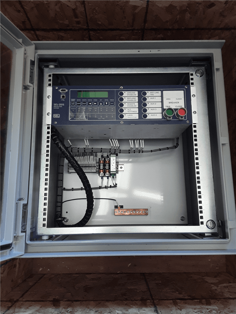 NEW SEL 351S PROTE image 1