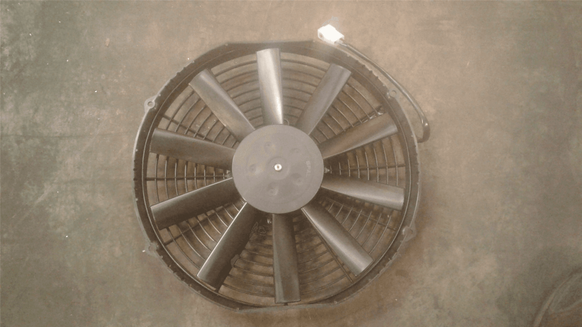 NEW FAN MOTOR ASSY image 1