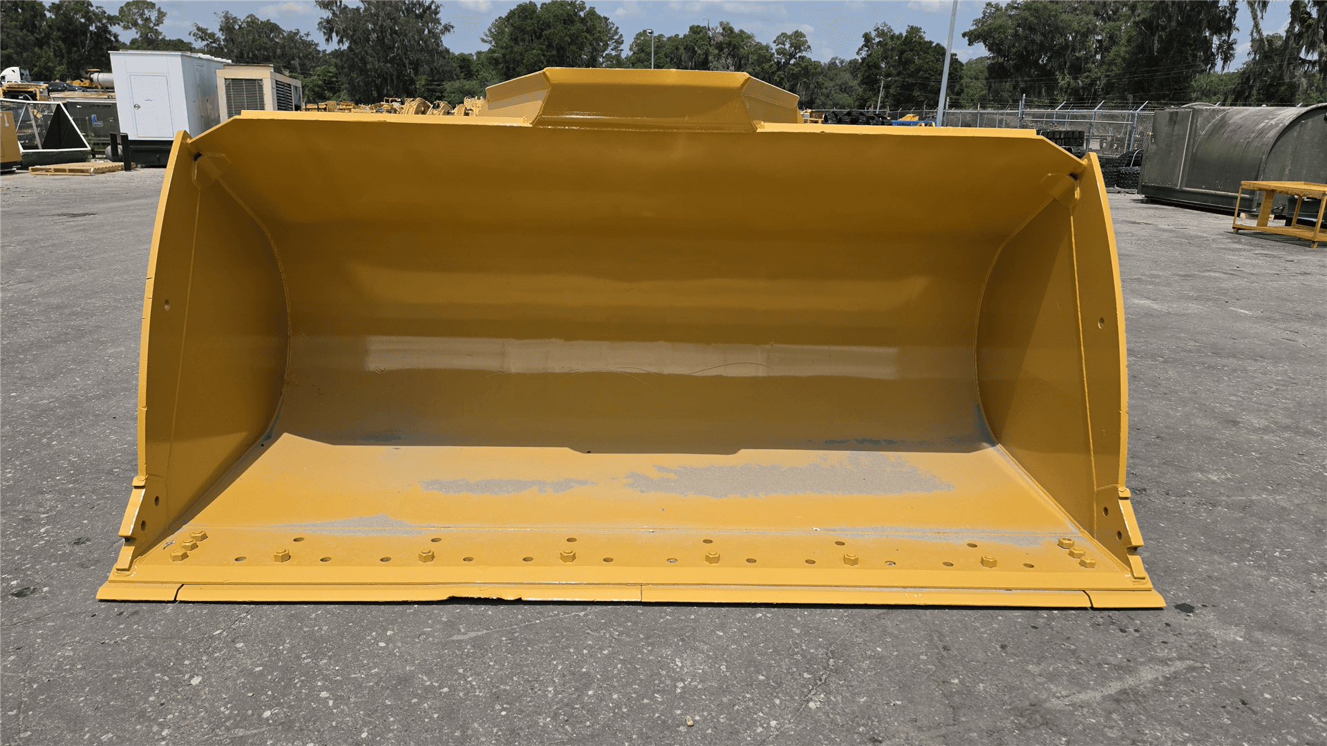 NEW 135INCH BUCKET image 1