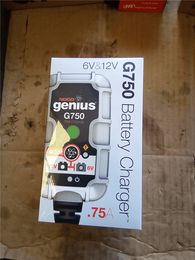 NEW BATTERY CHARGE image 1