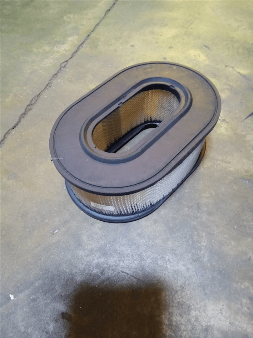 NEW AIR FILTER image 1