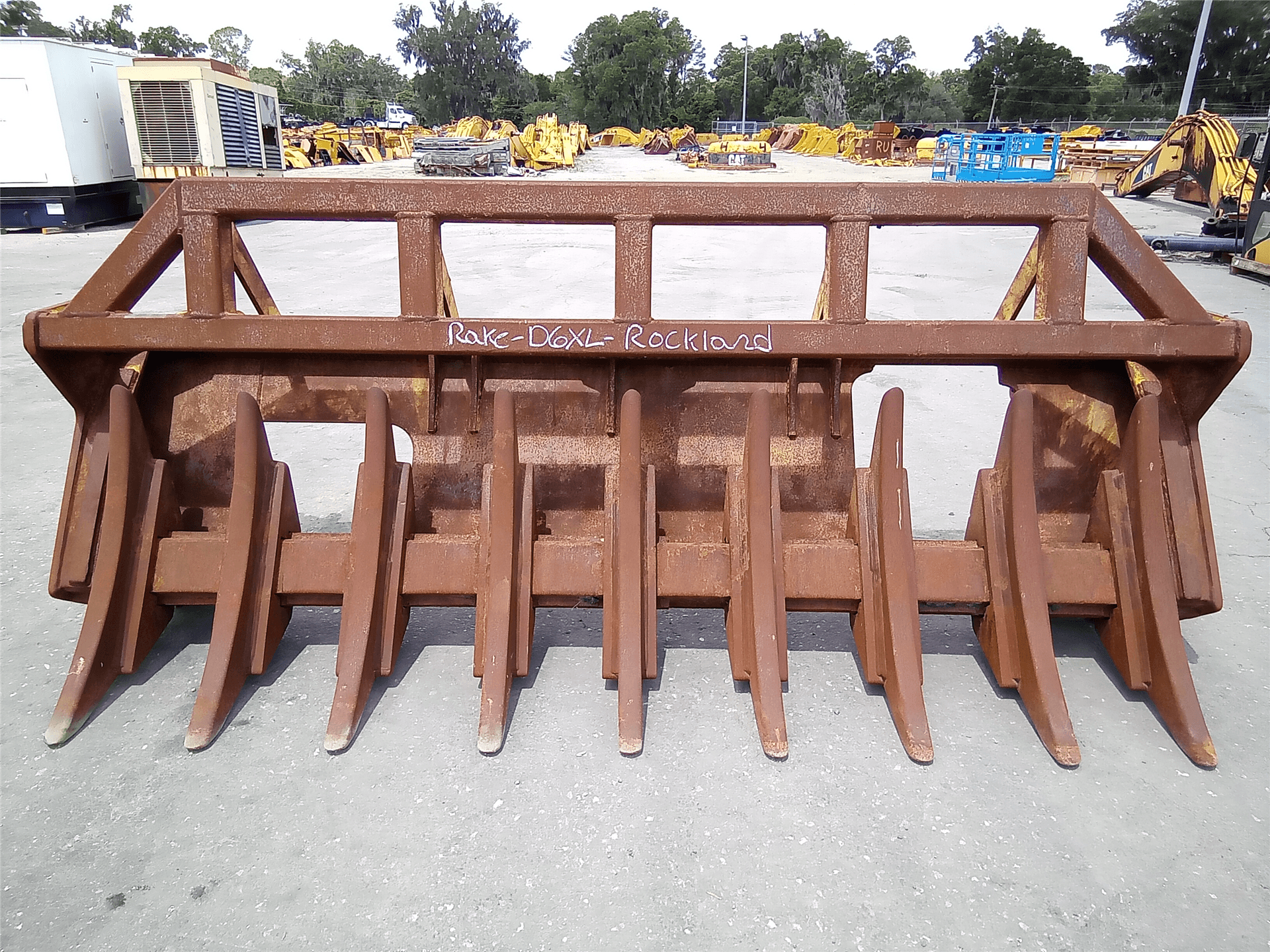 USED 134INCH RAKE image 1