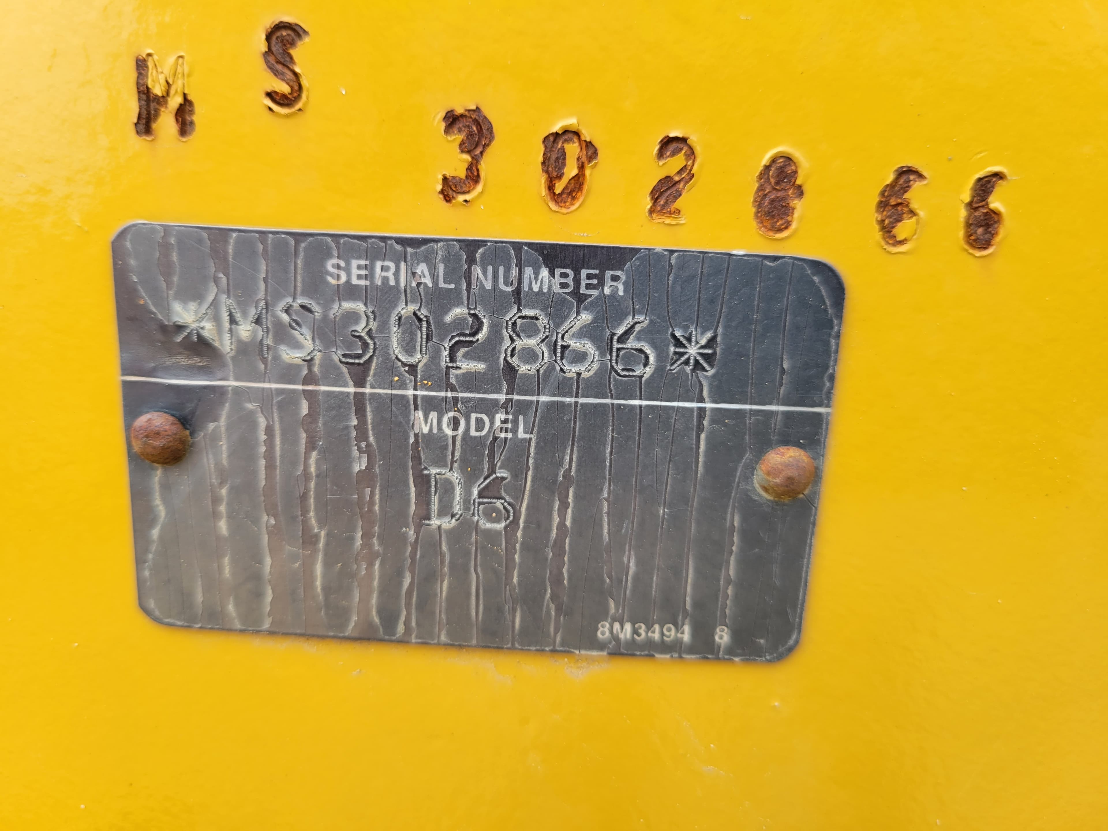 CAT D6 RIPPER BLH image 1