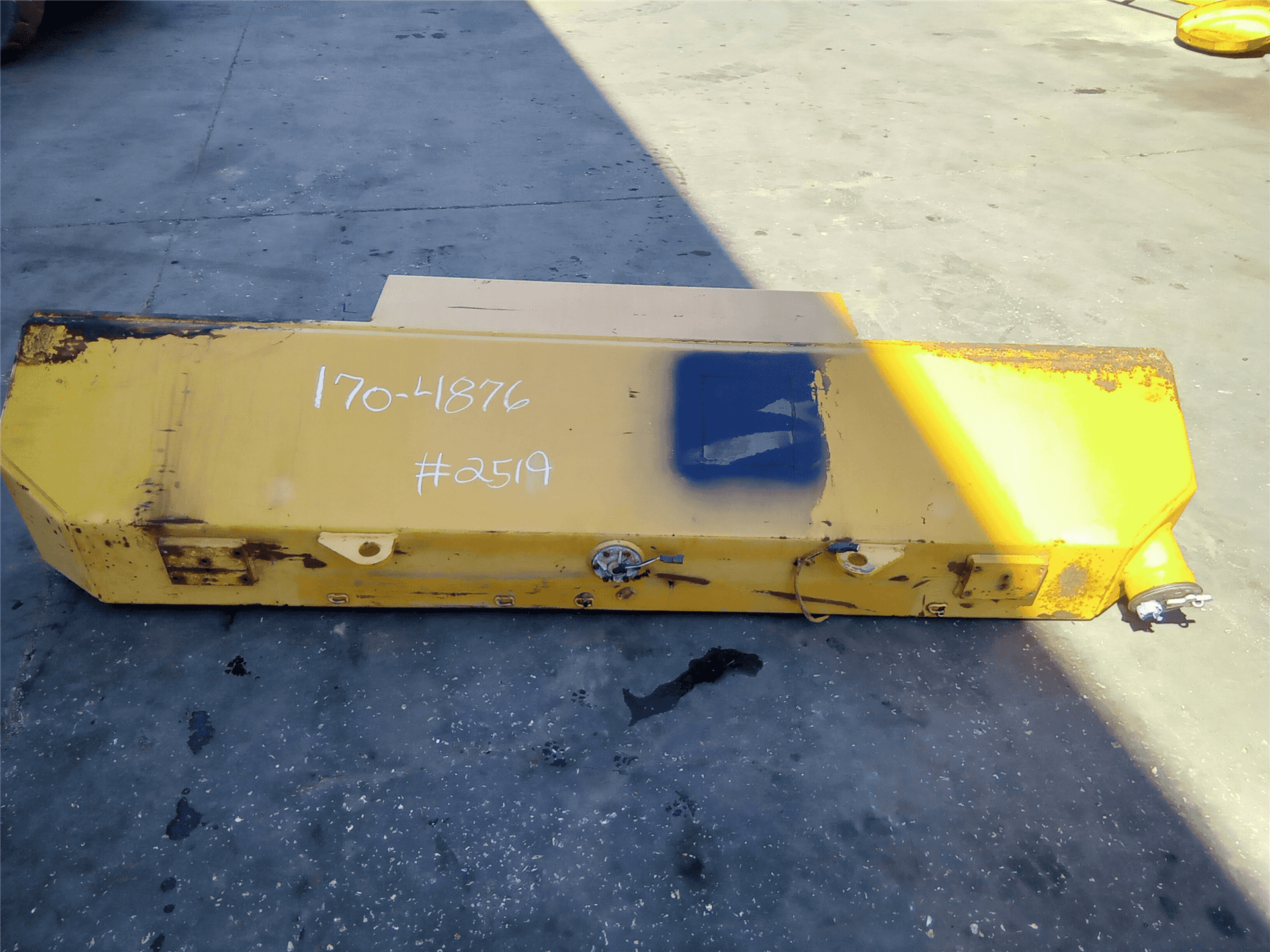 USED FUEL TANK image 3