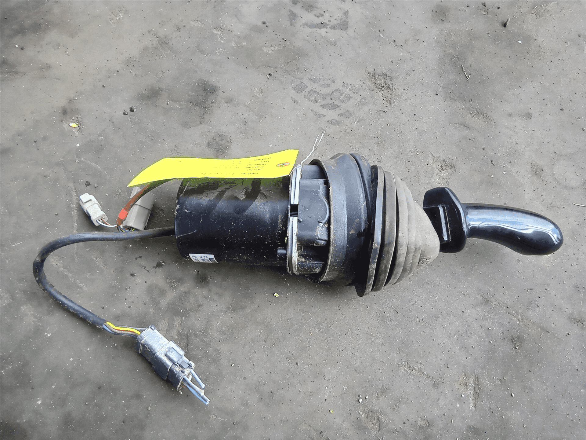USED LH JOYSTICK image 2