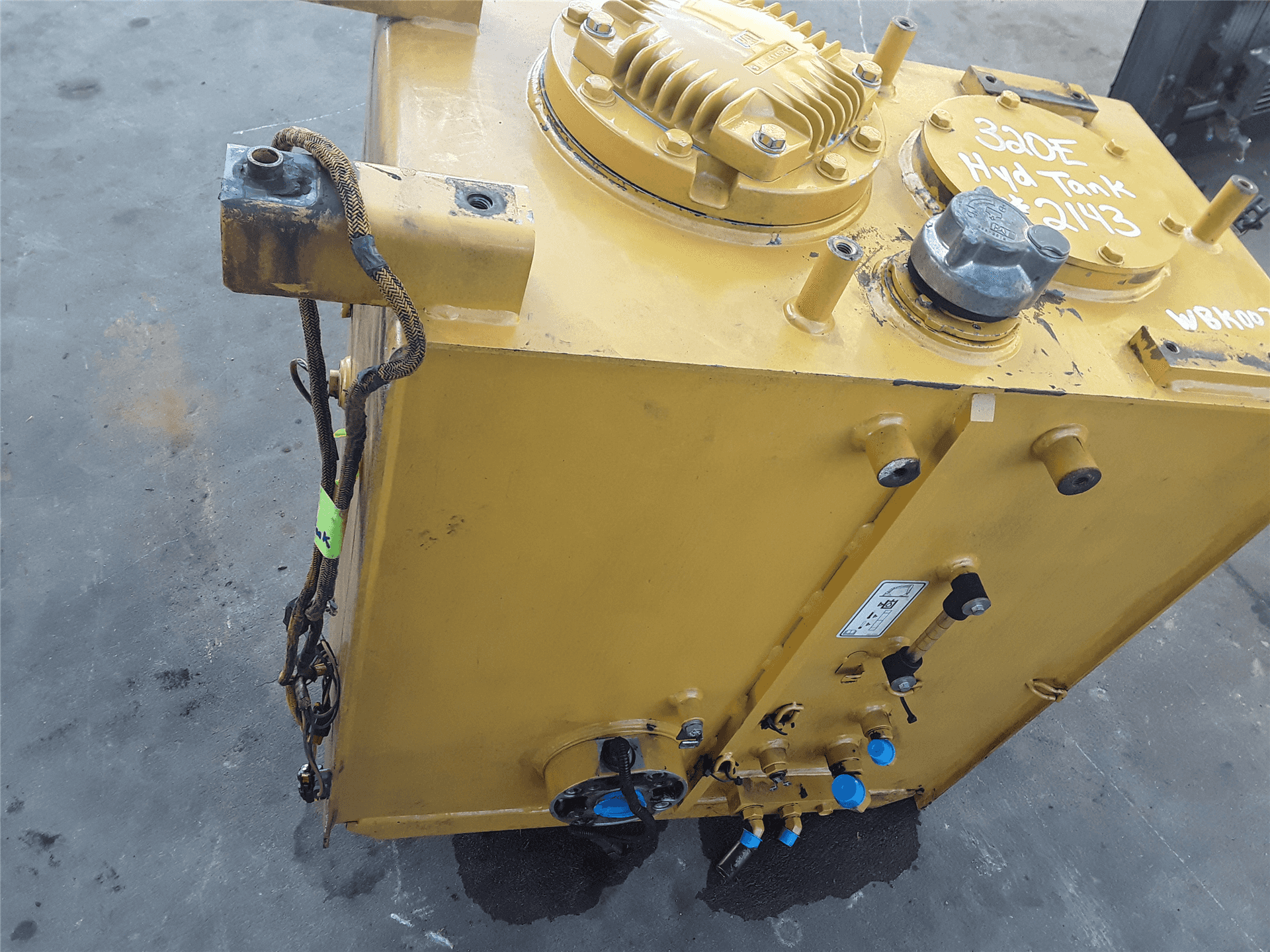 USED TANK FILTER G image 2