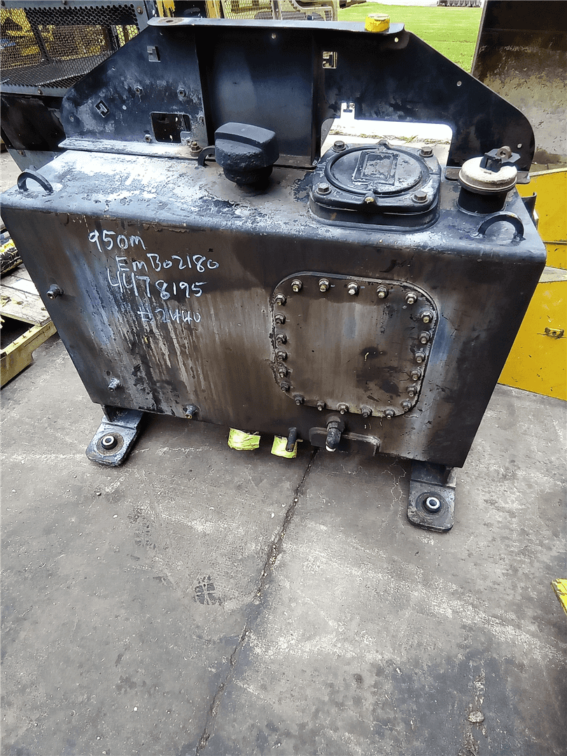 USED HYDRAULIC TAN image 3
