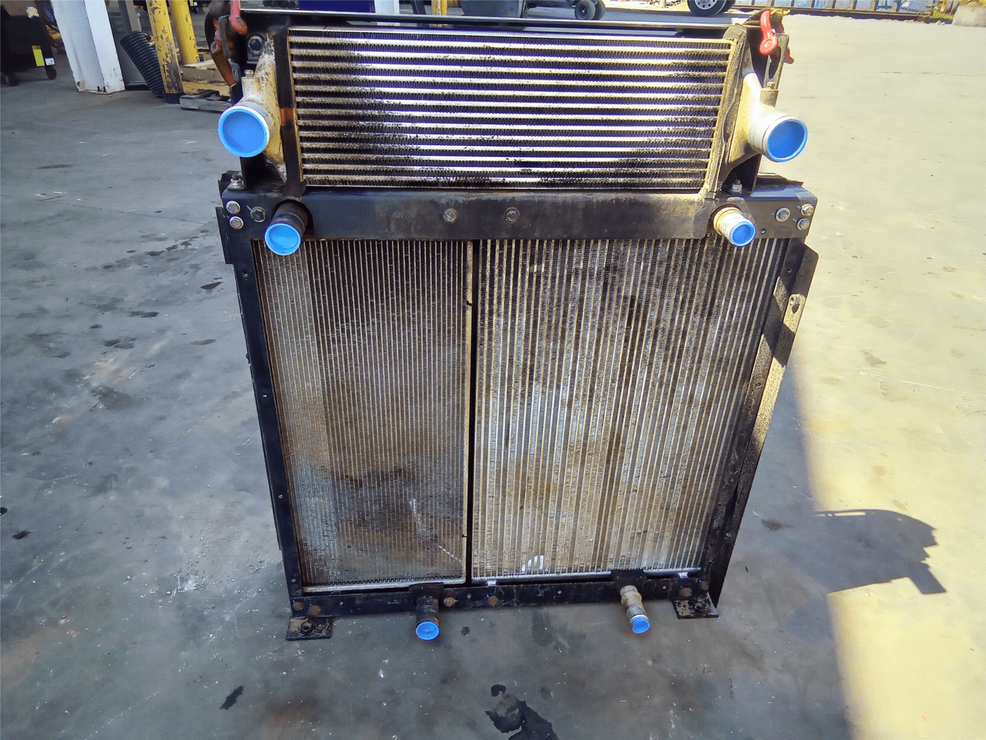 USED RADIATOR image 1