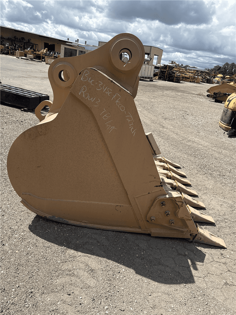 USED 72IN BUCKET image 2