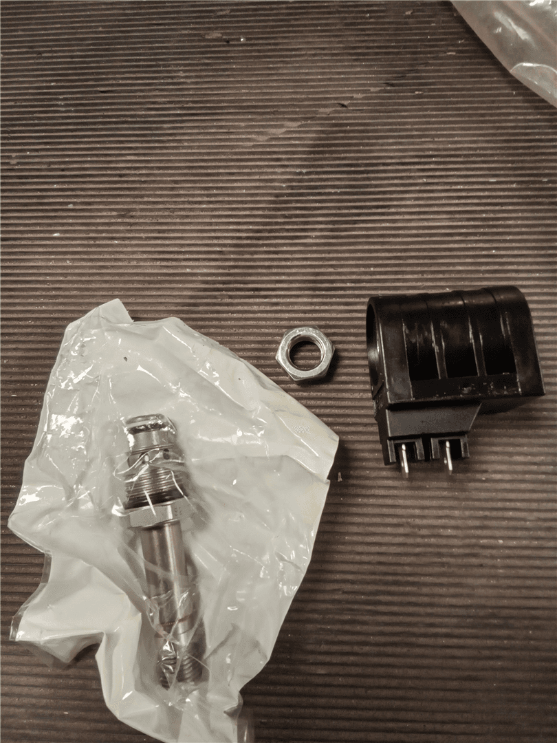 NEW LOWERING VALVE image 1