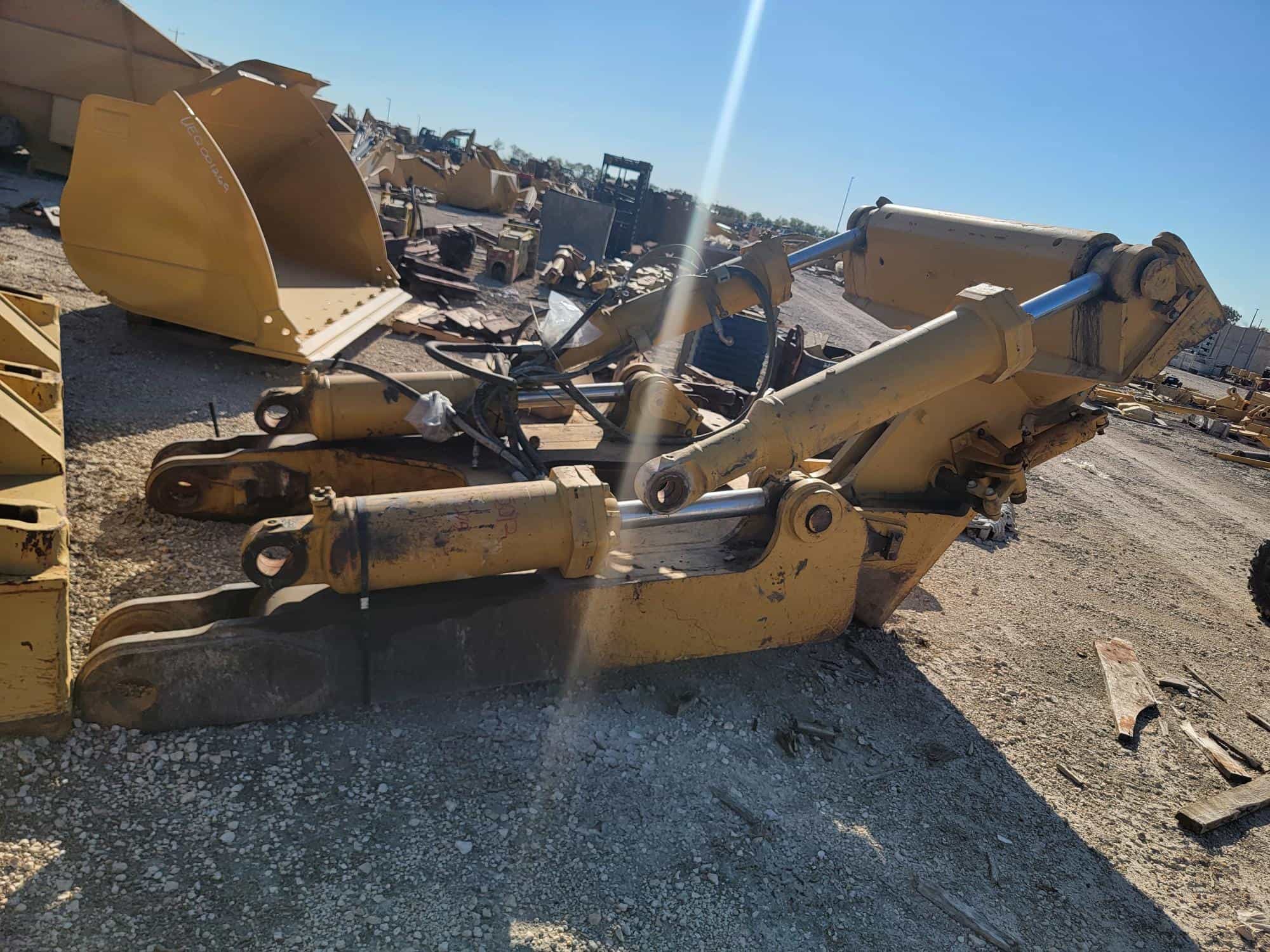 USED SINGLE SHANK RIPPER MQ image 6