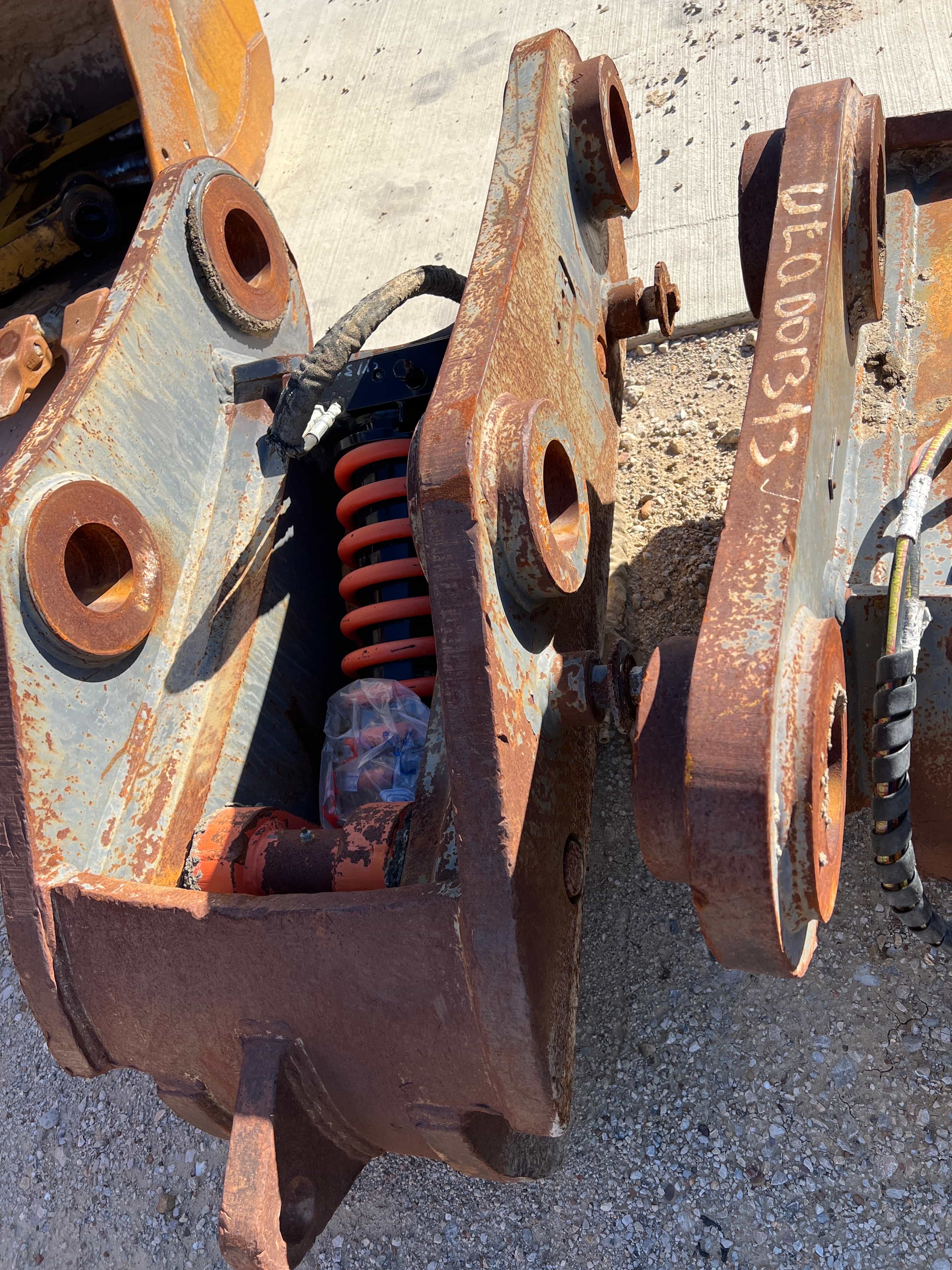 ROCKLAND PIN GRABBER FITS "TB" LINKAGE MACHINES MQ image 2