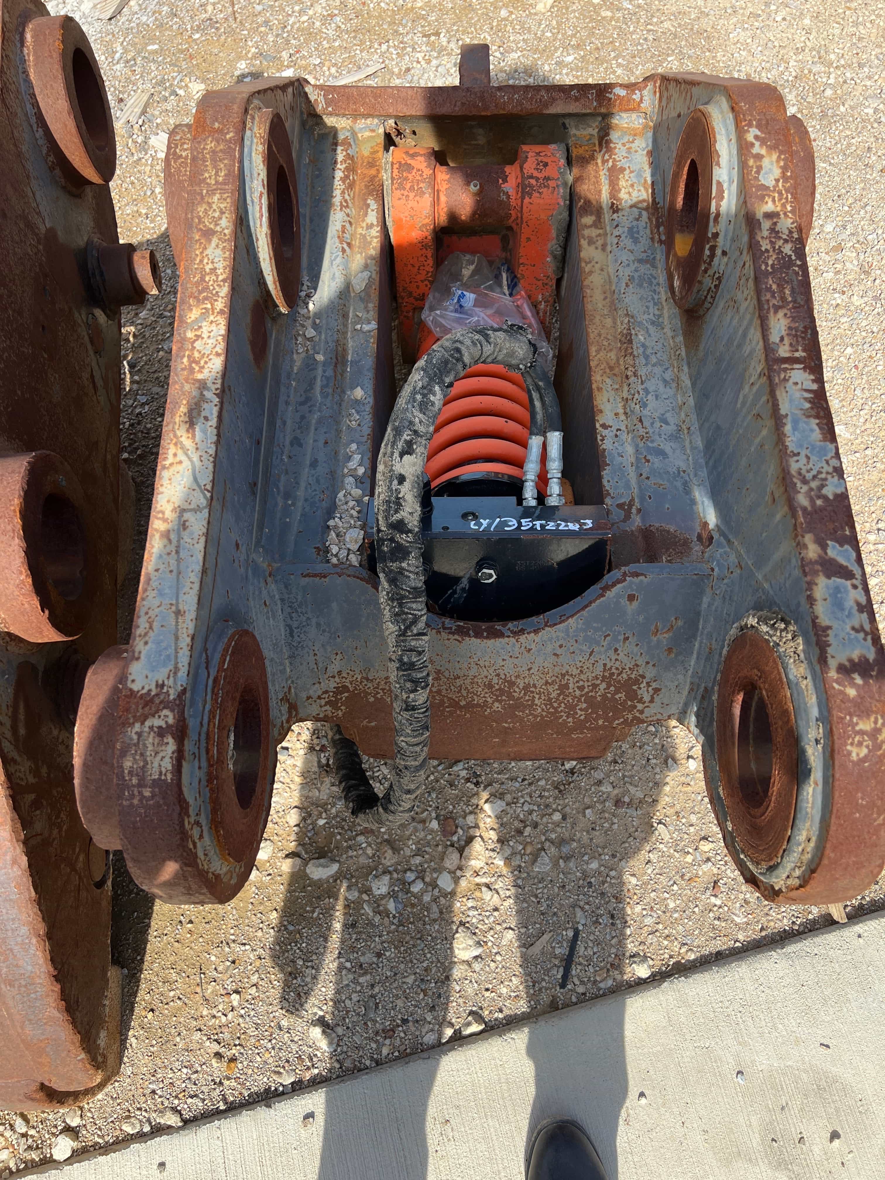 ROCKLAND PIN GRABBER FITS "TB" LINKAGE MACHINES MQ image 3