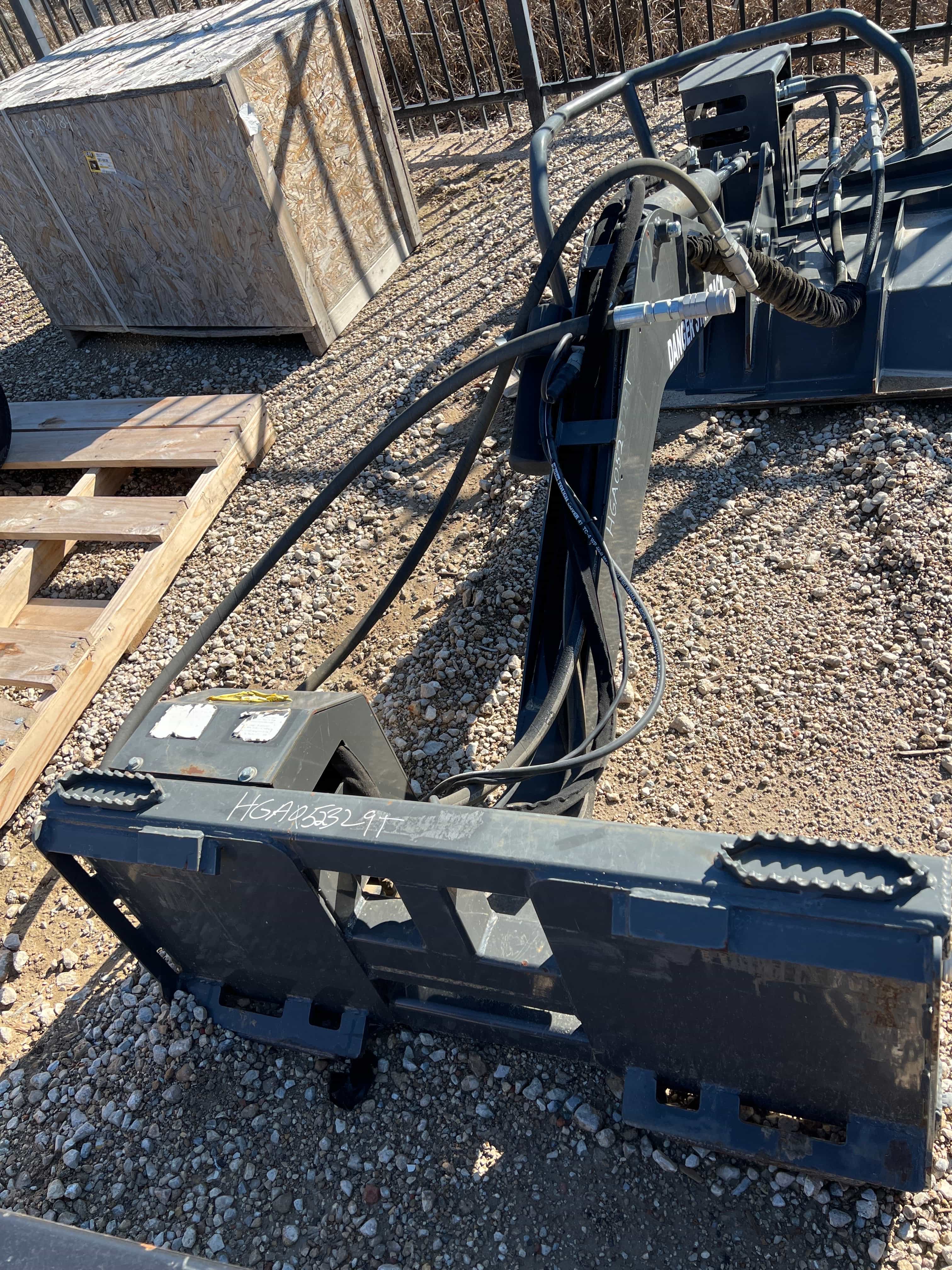 CID BOOM MOWER TRADE IN UNIT MQ image 3