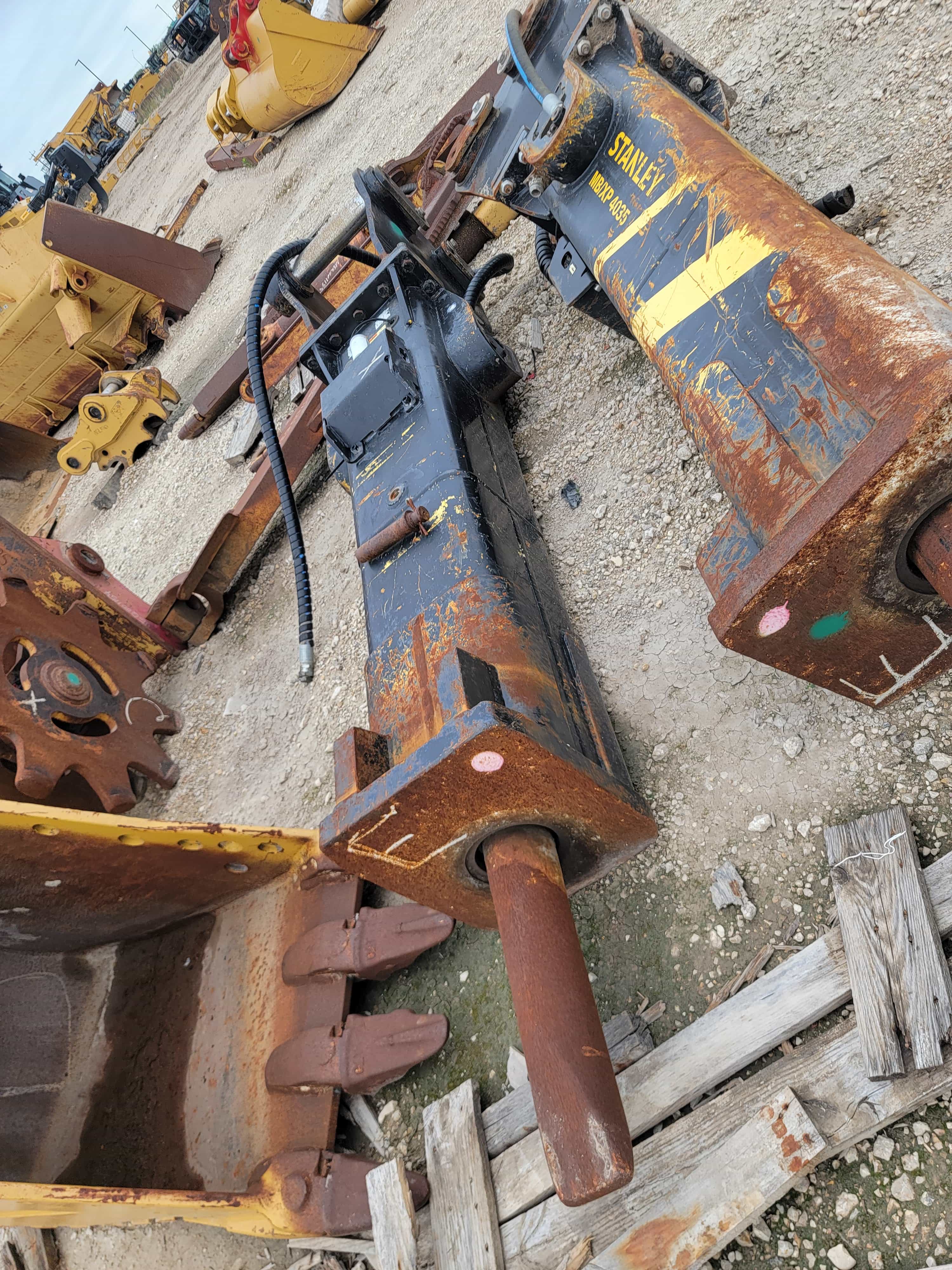 STANLEY HAMMER CUST# 336-80-H05 image 3
