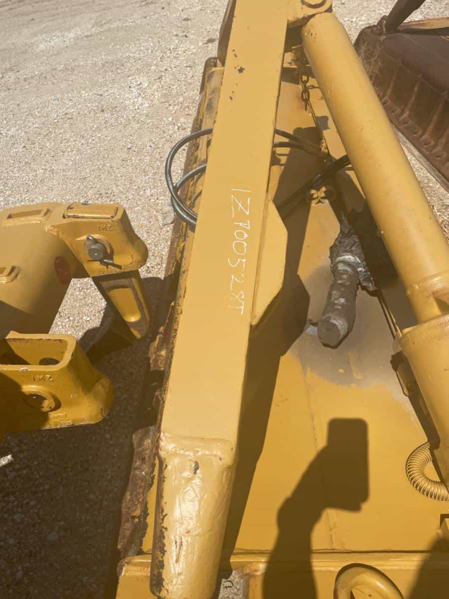 USED D6T ANGLE BLADE 9U8094 image 8