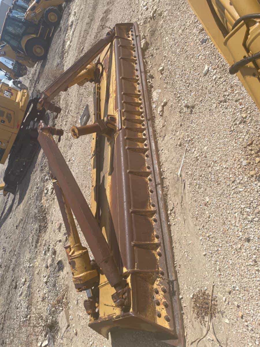 USED D6T ANGLE BLADE MQ image 5