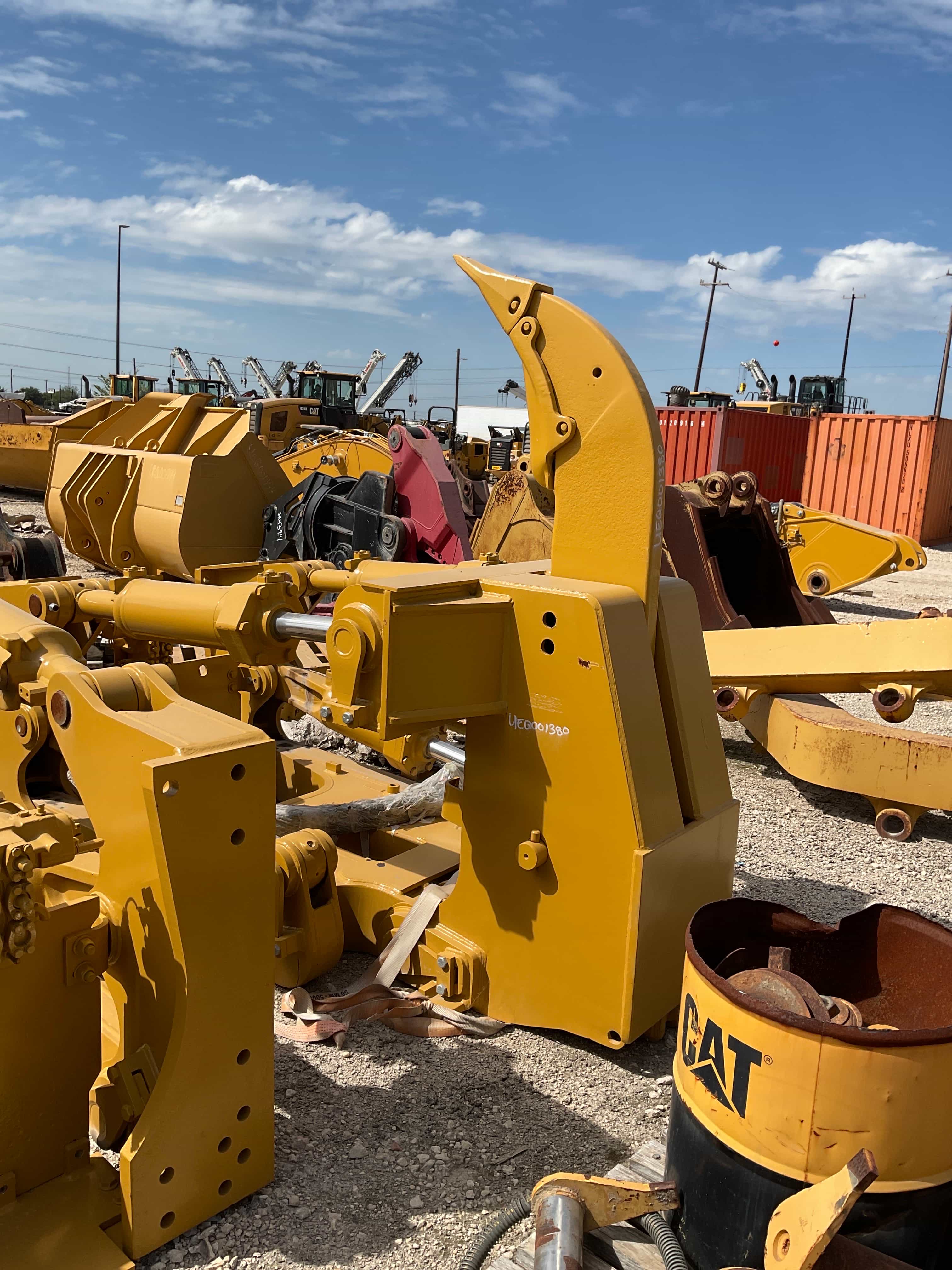 USED D8R SS RIPPER MQ image 3