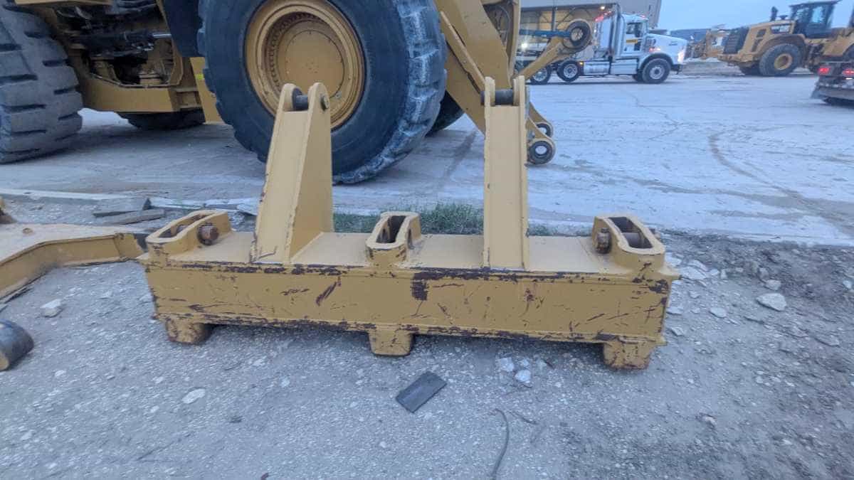 USED D8T MS RIPPER W/ 1 SHANK MQ image 2