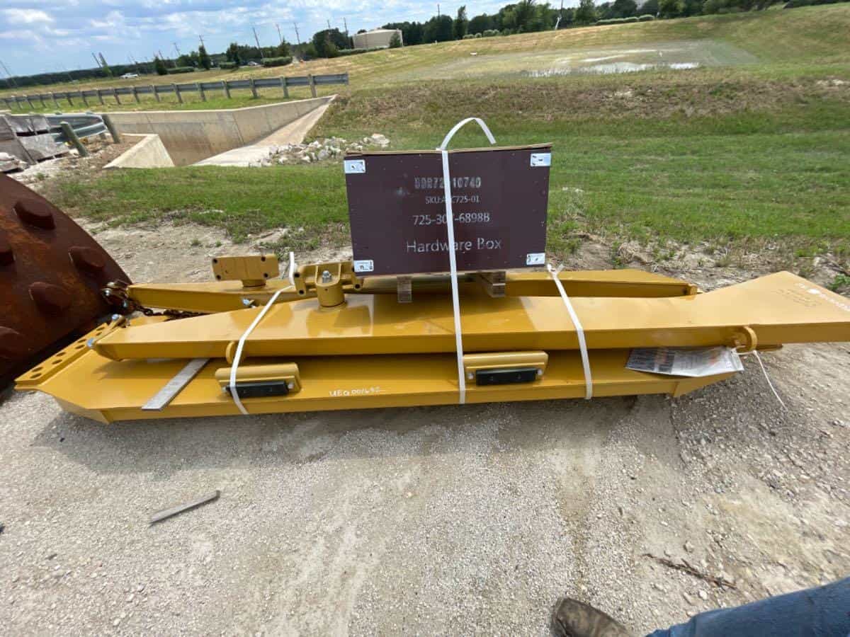 NEW BEDROCK TAILGATE FOR B1P 725 MQ image 3