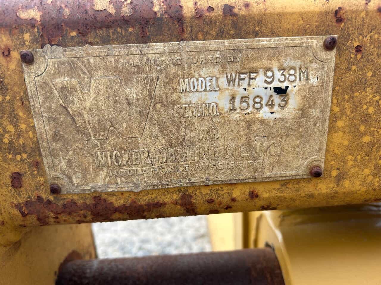 USED 60" WICKER 950M PIN ON FORKS image 2