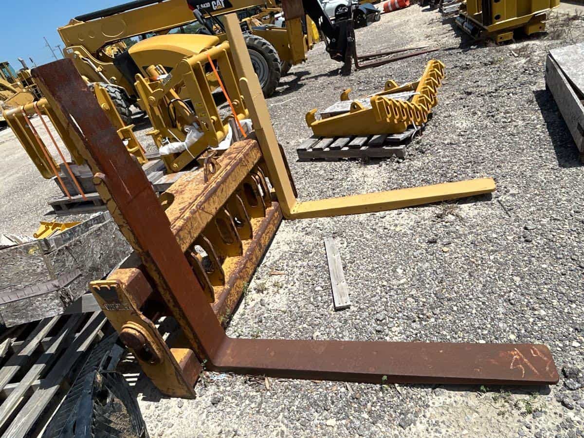 USED 60" WICKER 950M PIN ON FORKS image 3