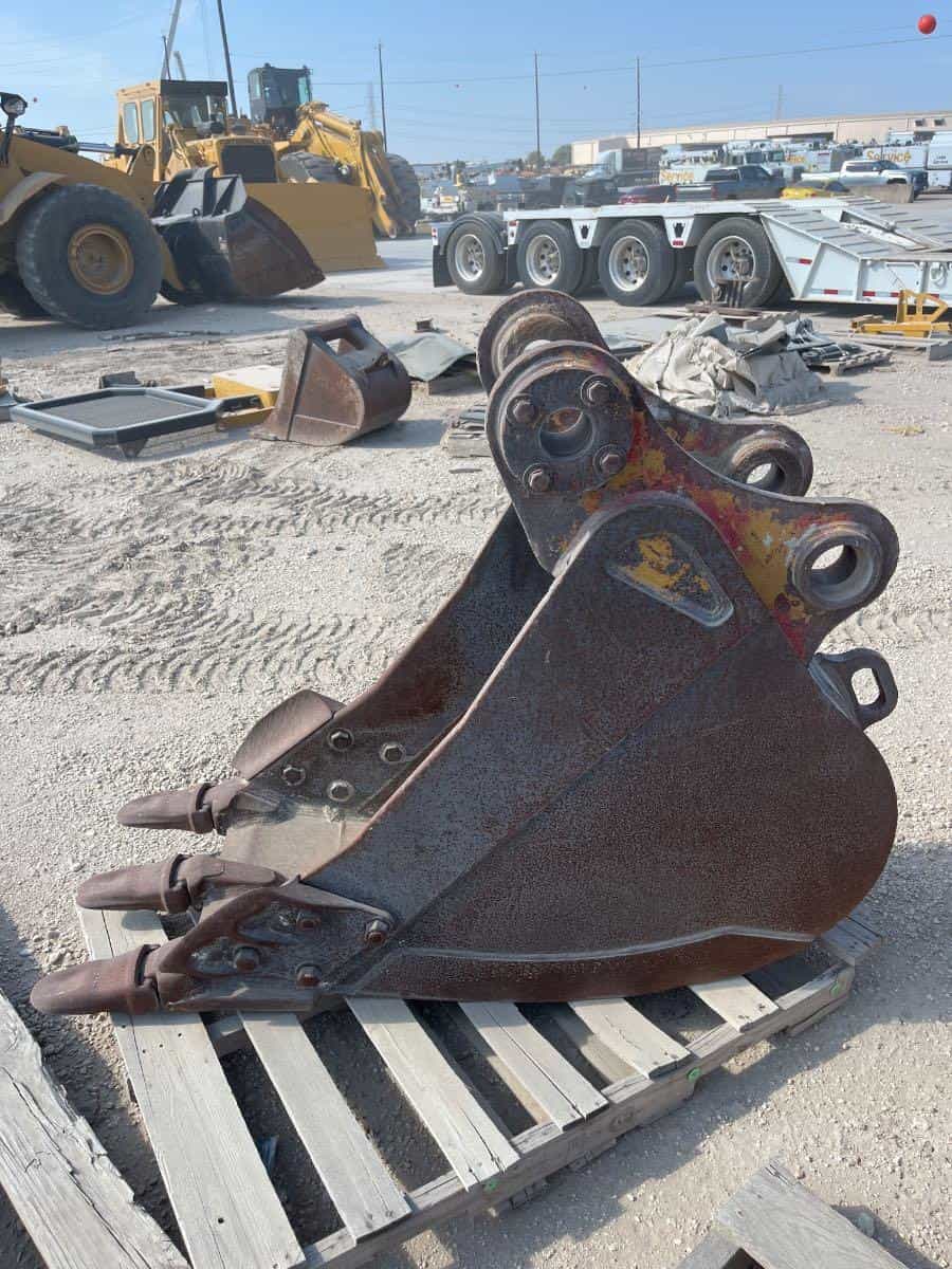 CAT 24" BUCKET FITS "316" LINKAGE MACHINES MQ image 5