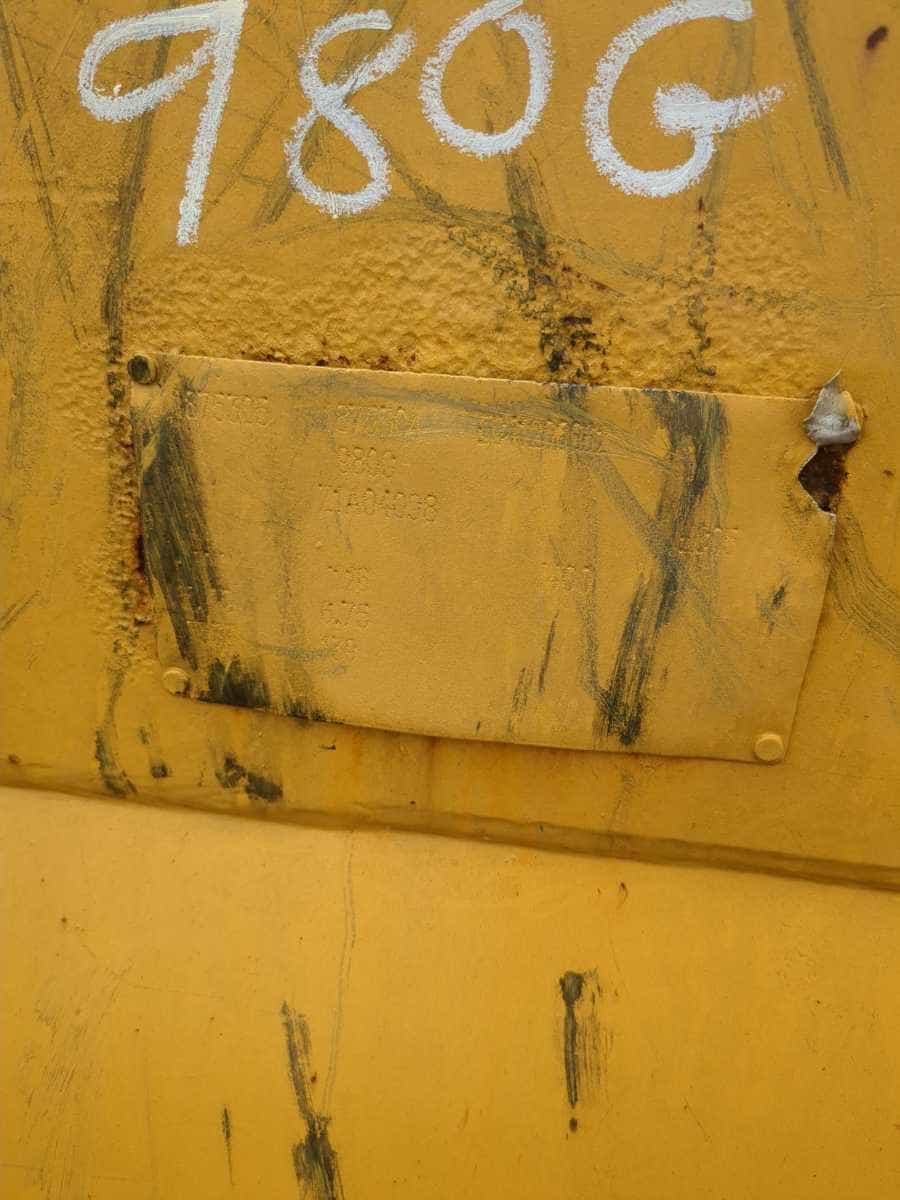 USED 980 TOOTH BUCKET MQ image 4