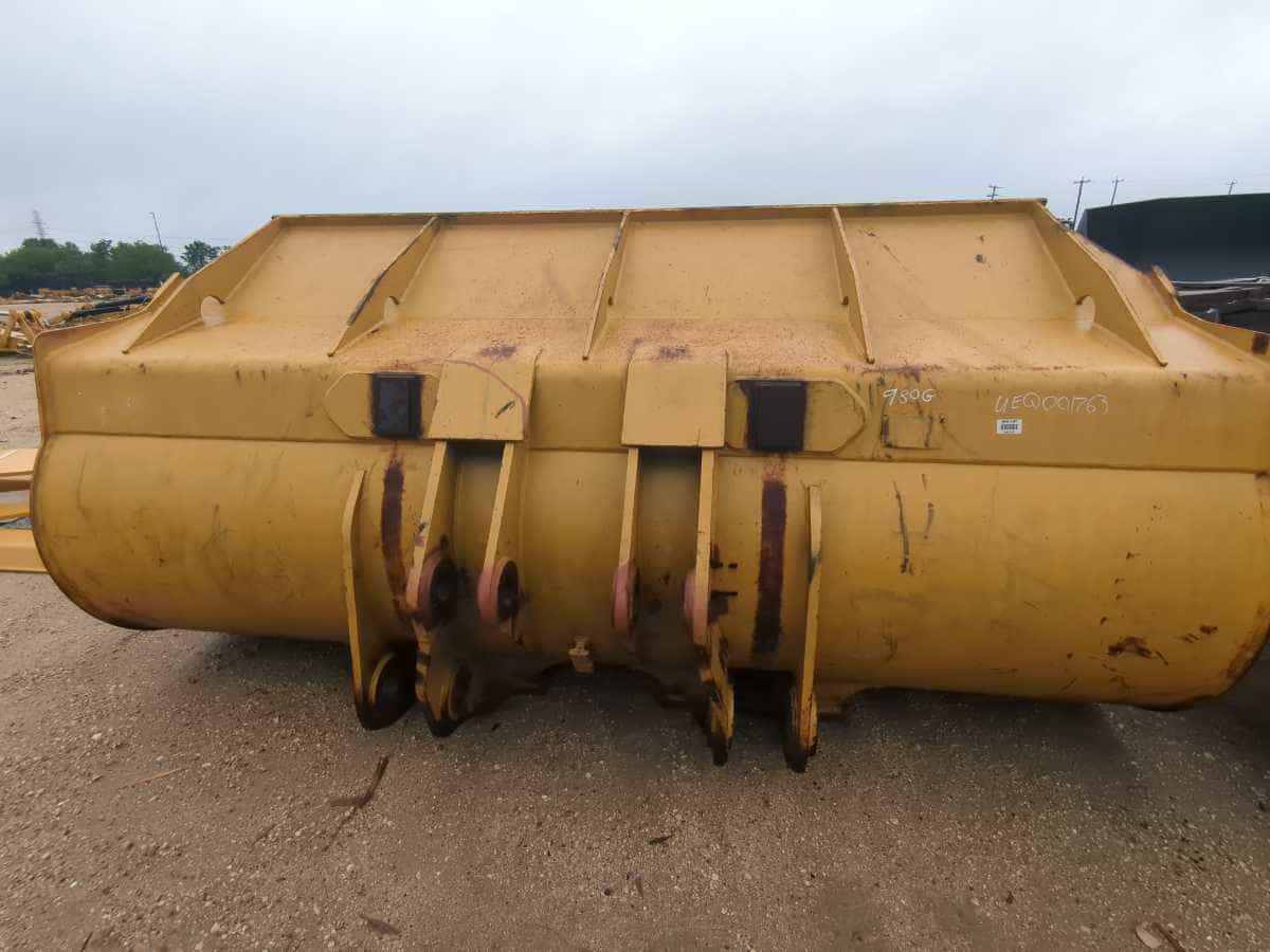USED 980 TOOTH BUCKET MQ image 6