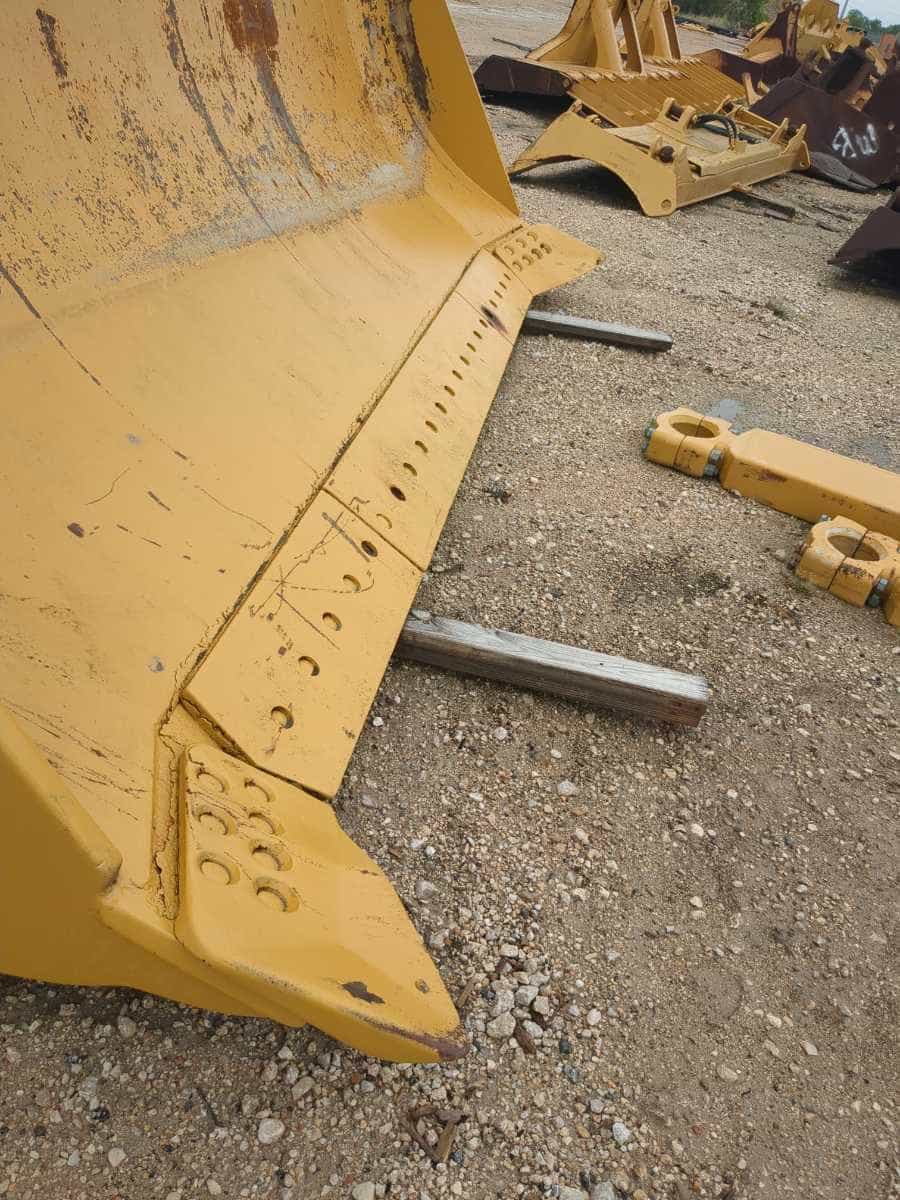 NEW D9T SU BLADE W/PUSH ARMS / TRASH RACK MQ image 2