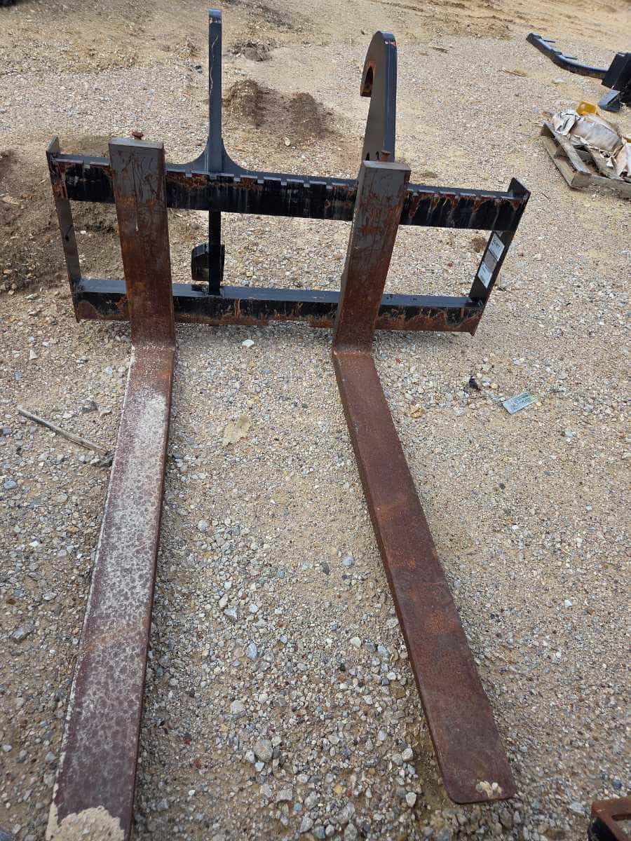 CAT 60" PALLET FORKS SRS image 7