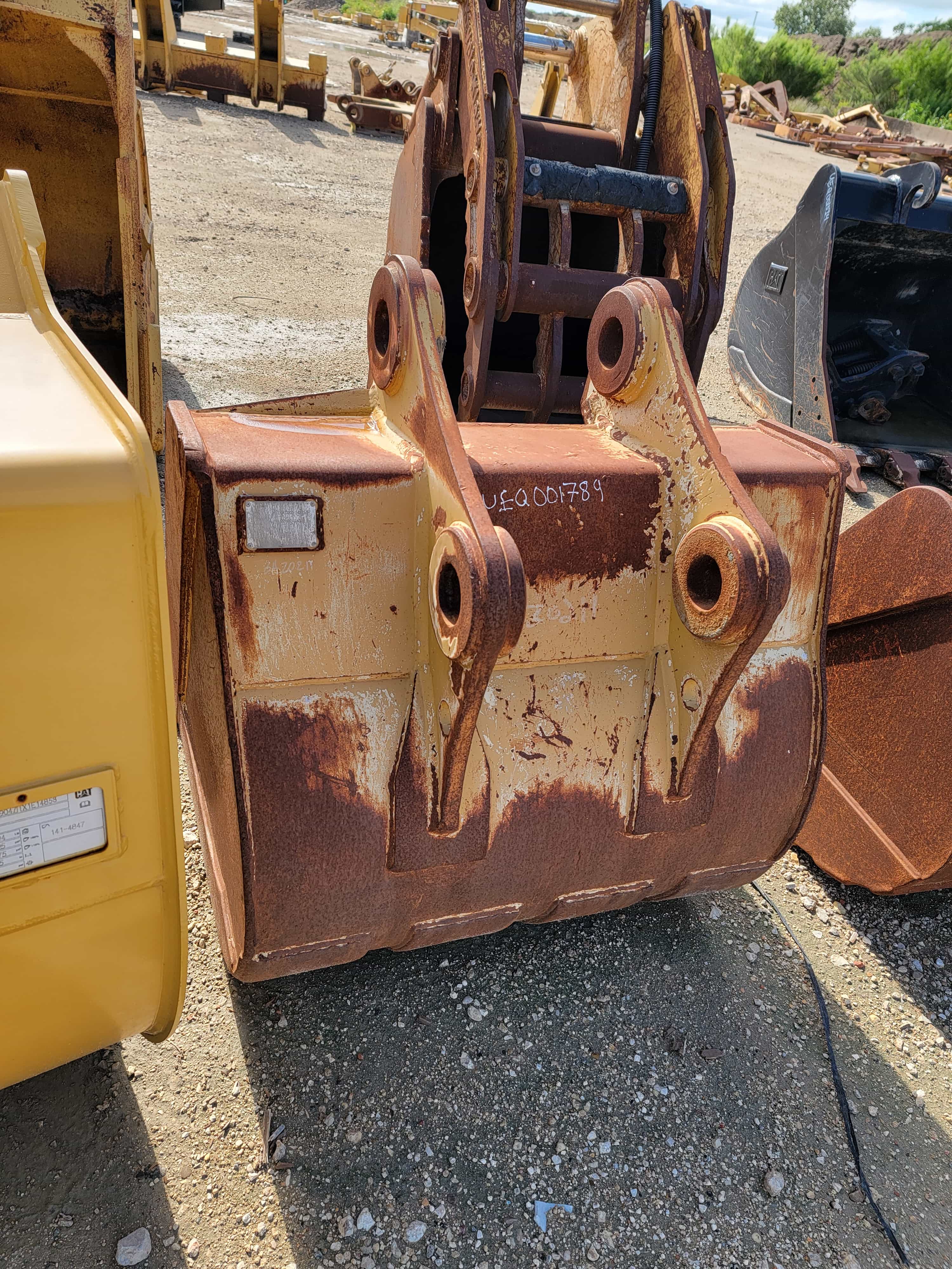 USED 320 DCB **MEASURE FOR WIDTH** NO BOCE OPTION MQ image 3