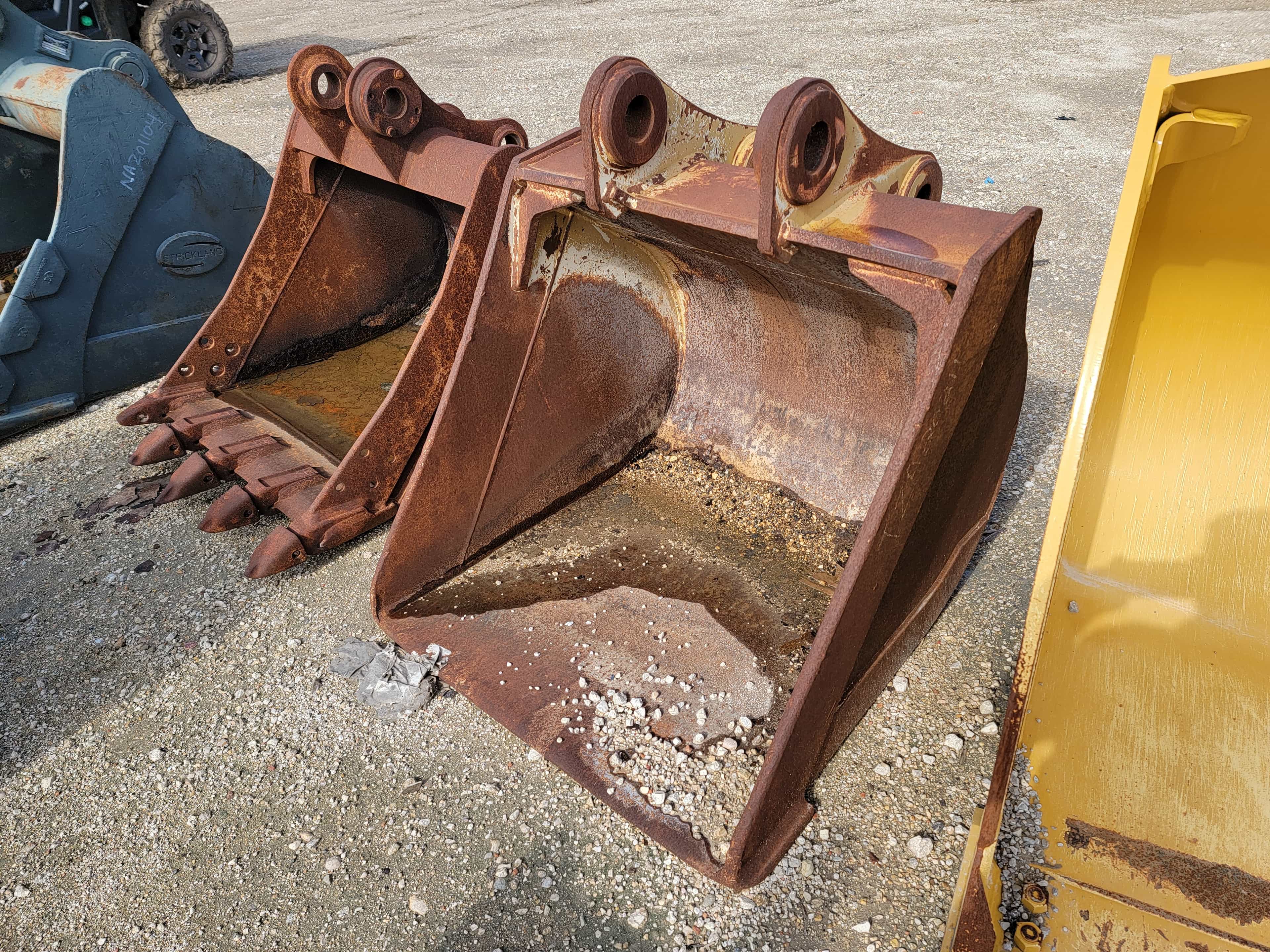 USED 320 DCB **MEASURE FOR WIDTH** NO BOCE OPTION MQ image 4
