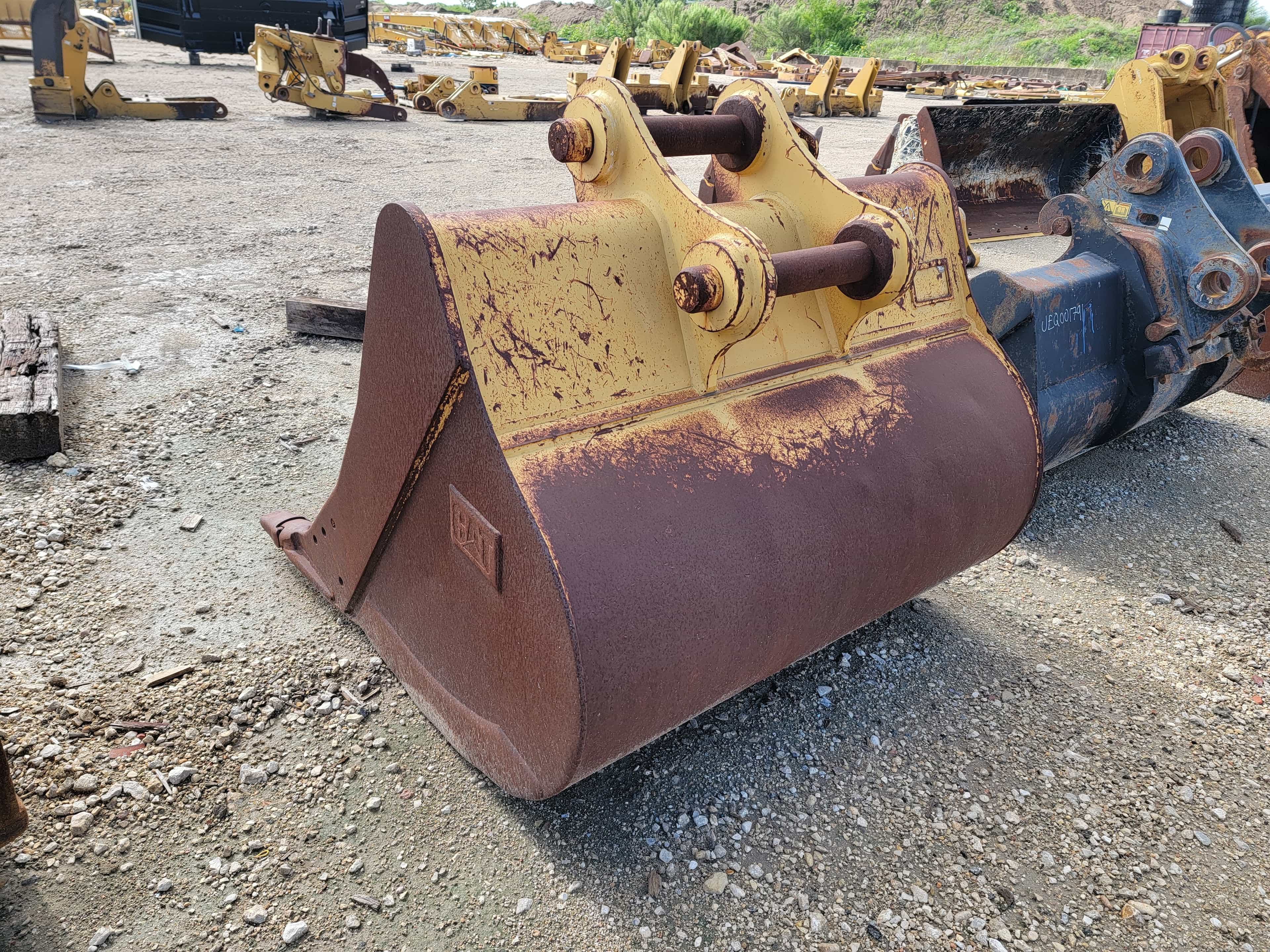 USED 54" CB BUCKET WORN BASE EDGE BETWEEN TEETH MQ image 3