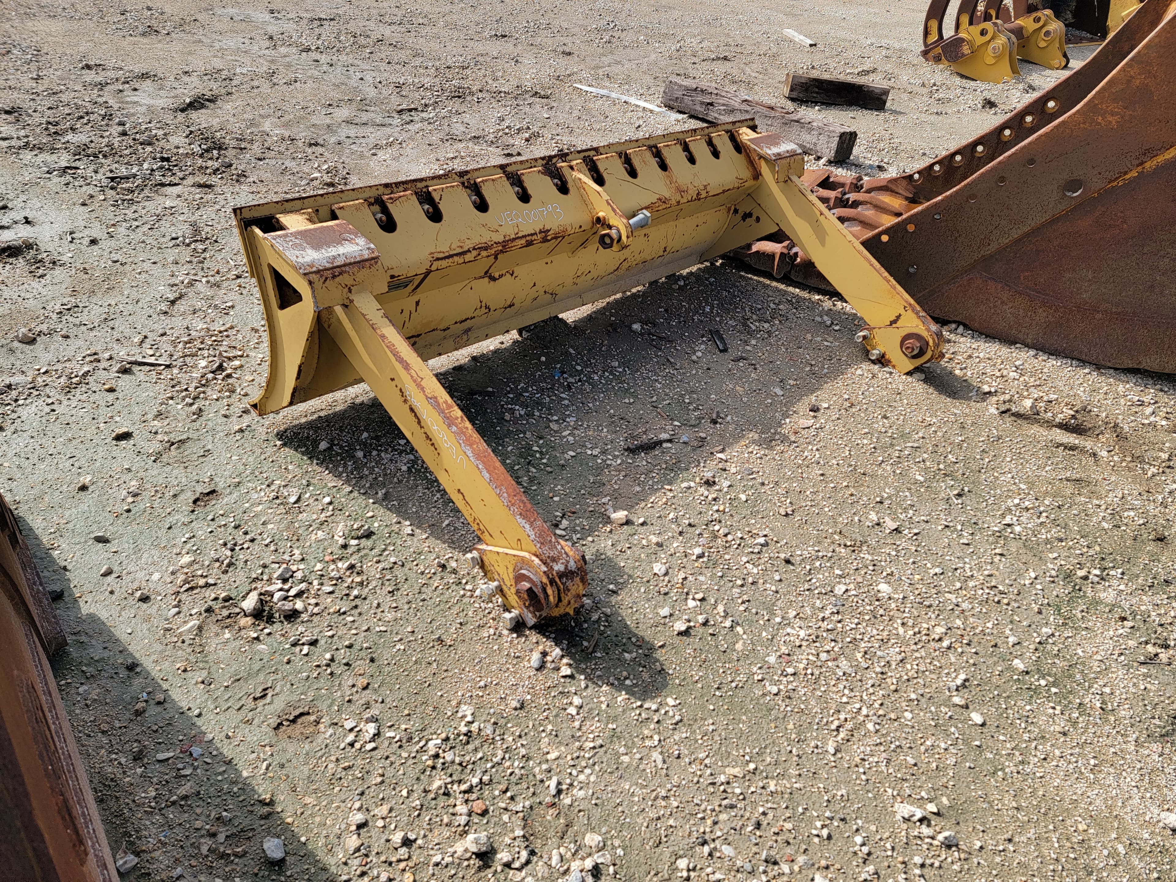 CP433C LEVELING BLADE MQ image 1