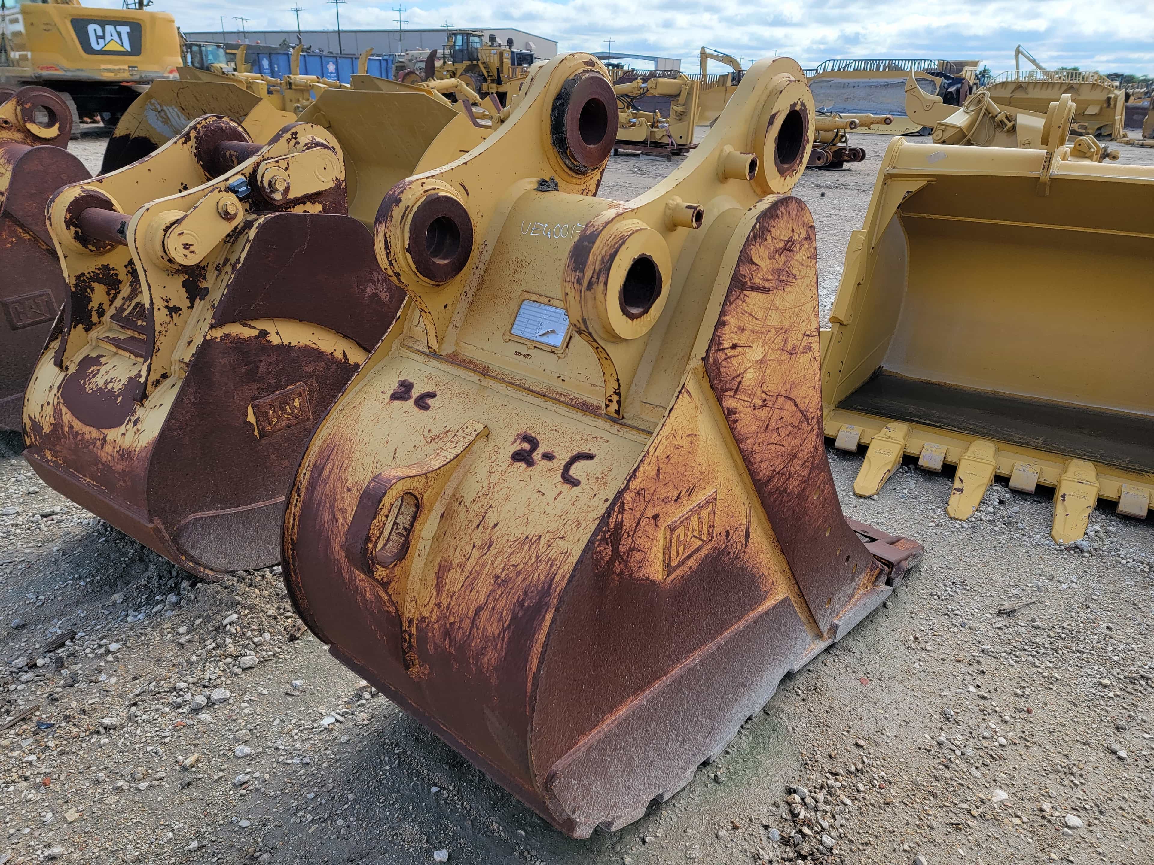 USED 336 36" BUCKET MQ image 3