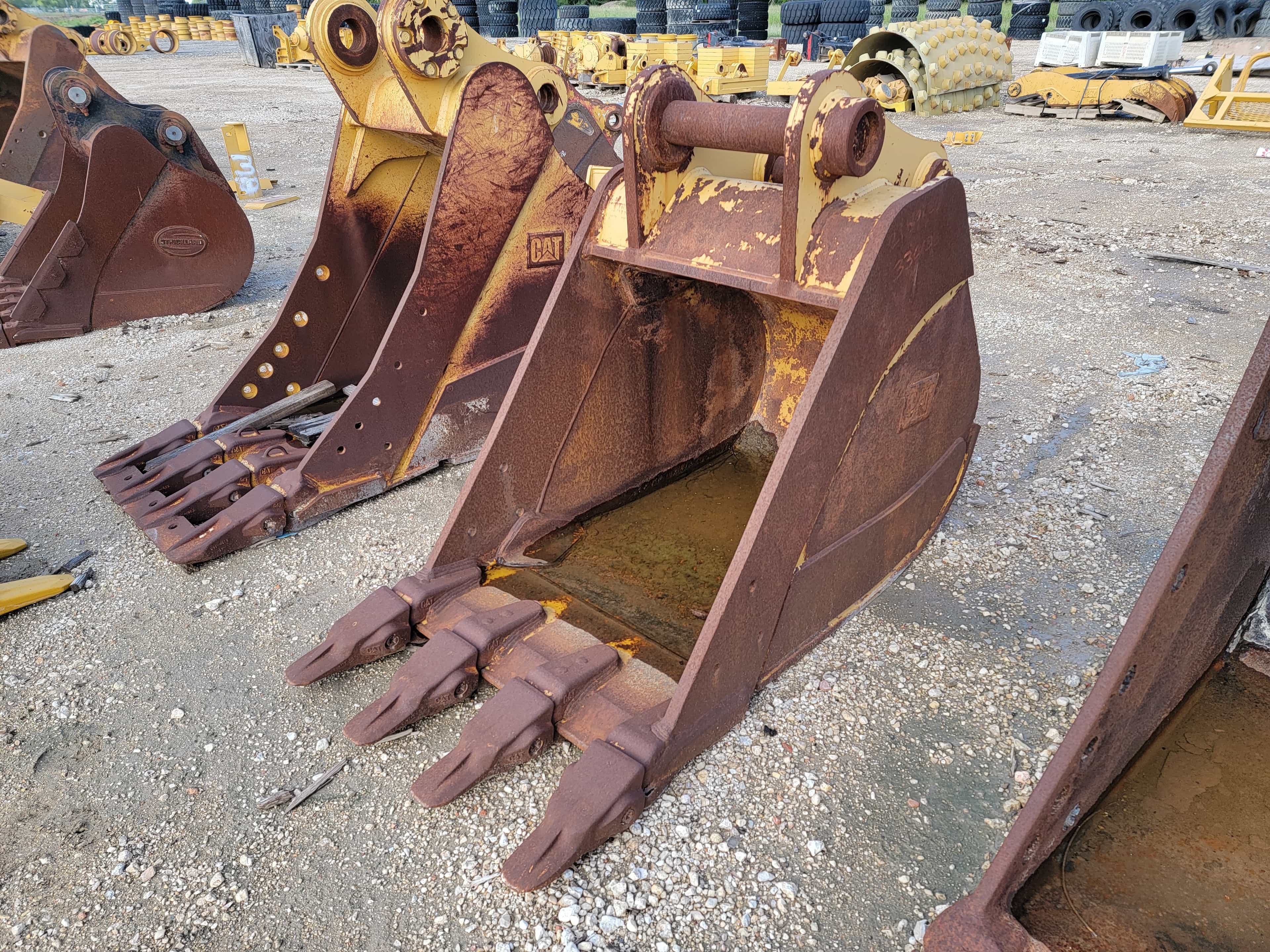 USED 35" 336 BUCKET *NOT STANDARD DB BU / SEE PICS* MQ image 4