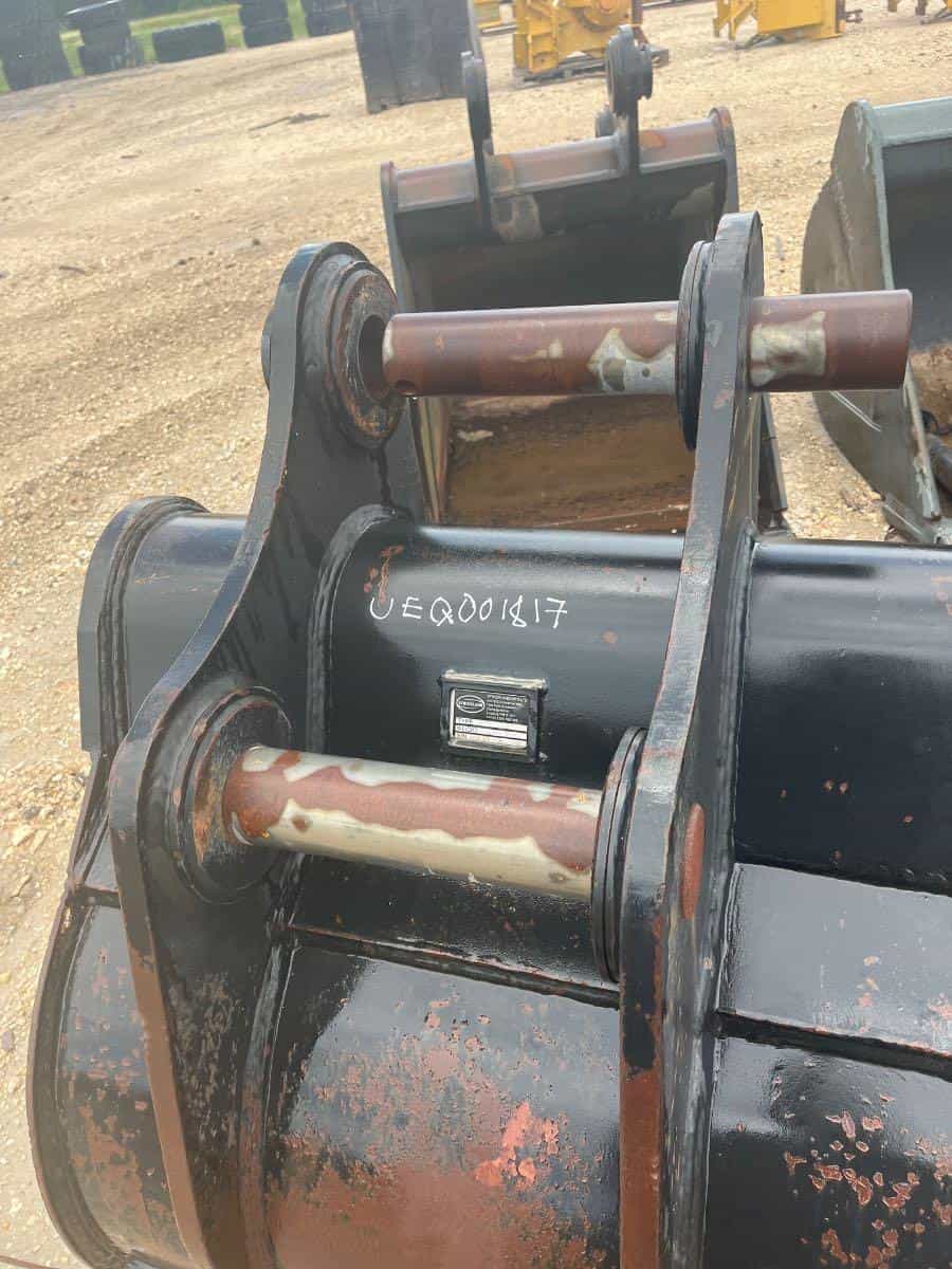 USED 39" STRICKLAND BUCKET MQ image 6