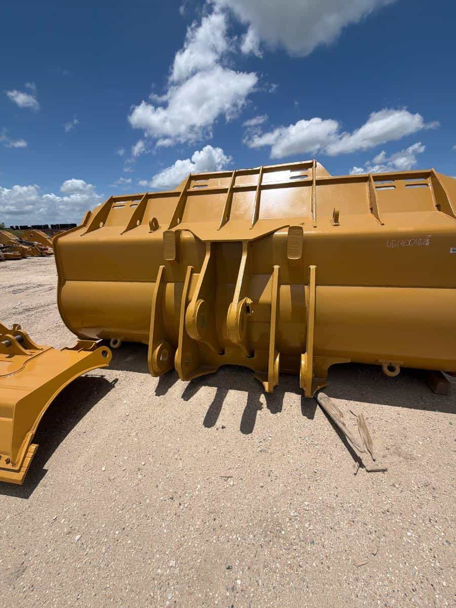 USED 988K SPADE NOSE ROCK BUCKET W/ STRAIGHT EDGES MQ image 5