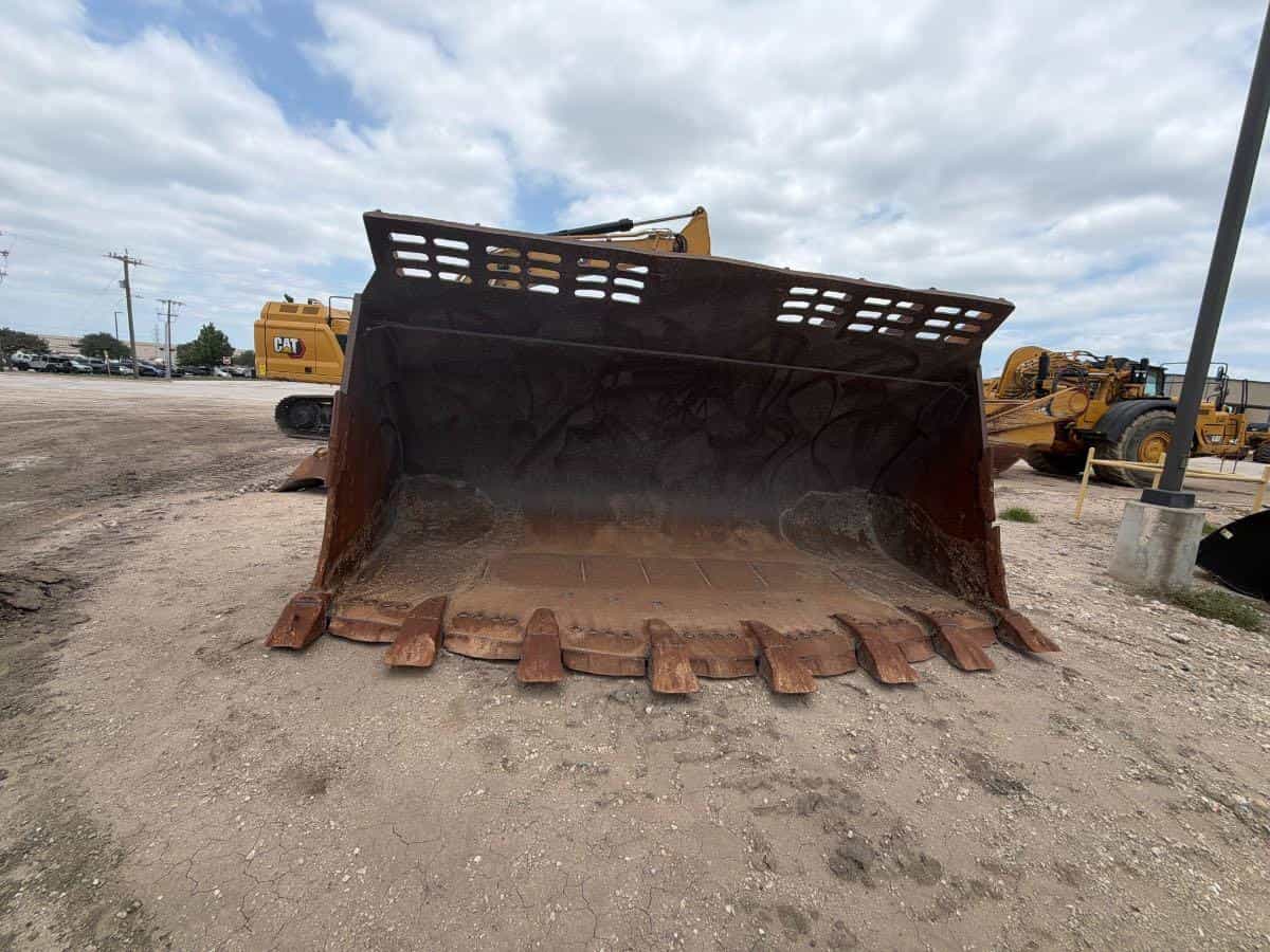 USED 992G BUCKET 16CYD MQ image 3