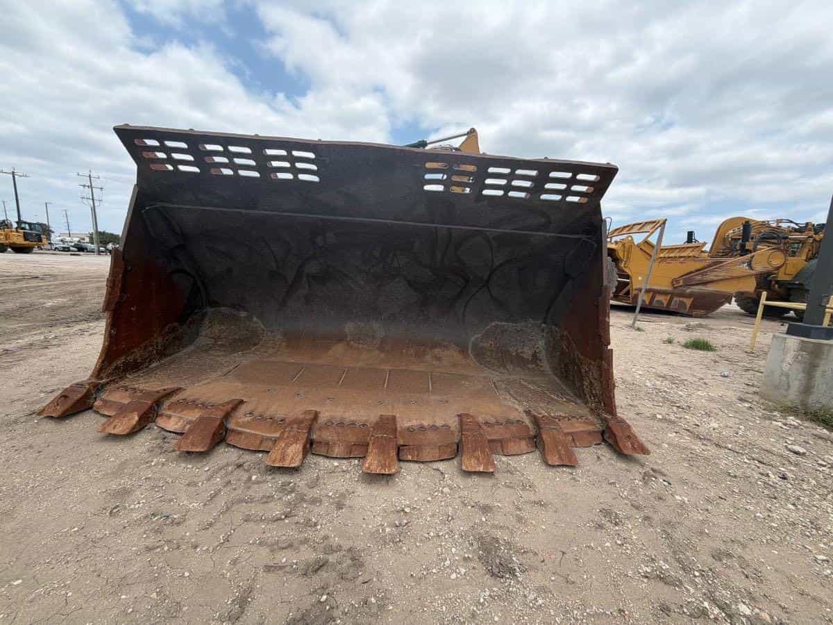 USED 992G BUCKET 16CYD MQ image 6