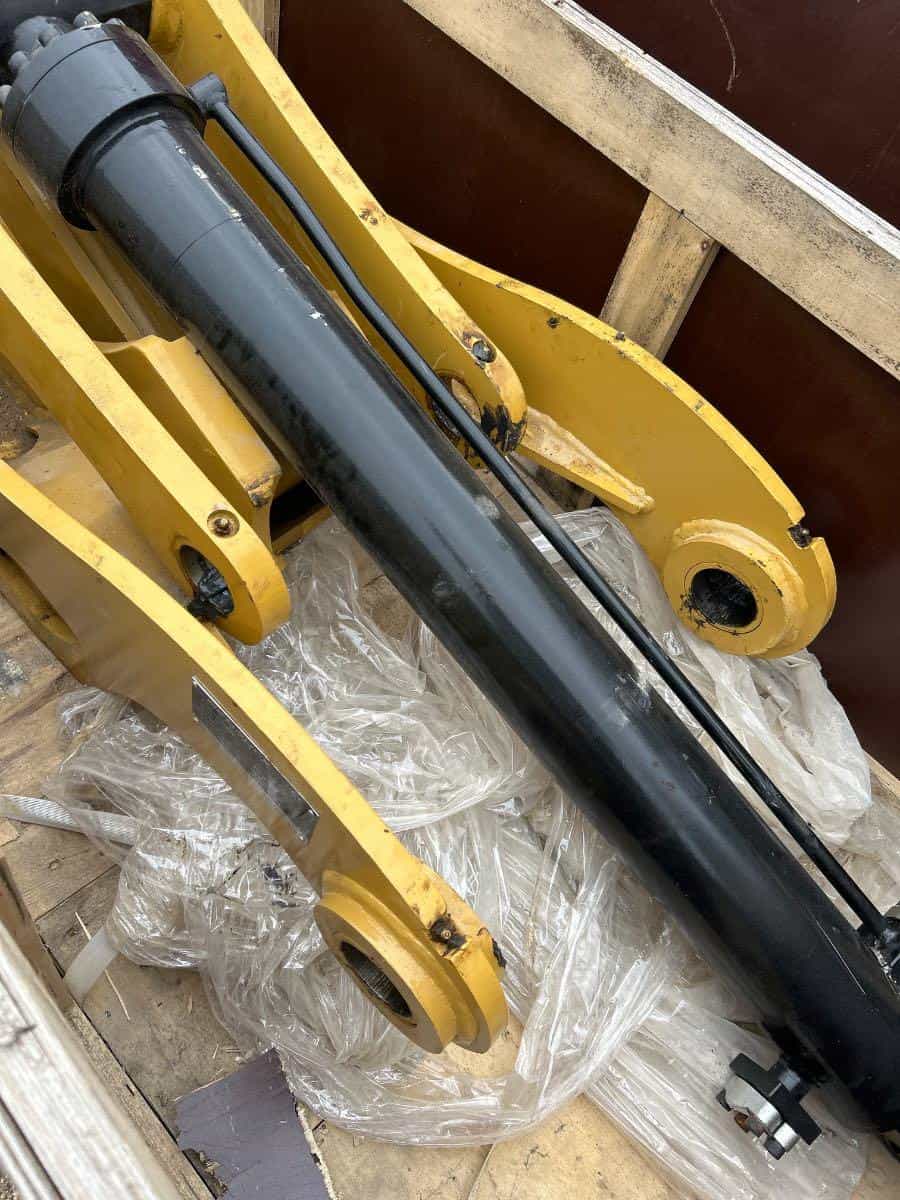 NEW BEDROCK PROPLUS THUMB FOR 36" BU / PG image 6