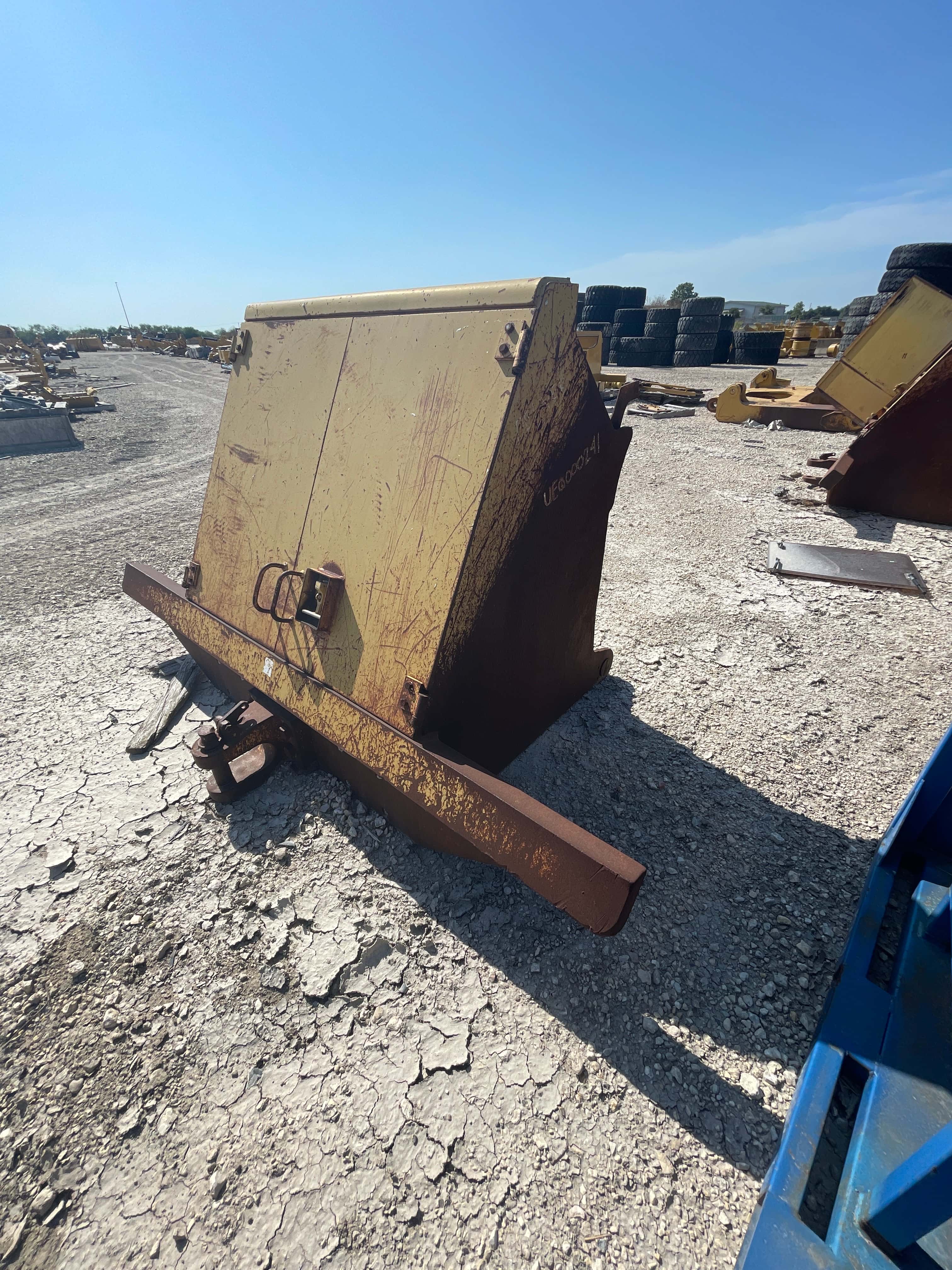 CAT D9T WASTE BOX BLH image