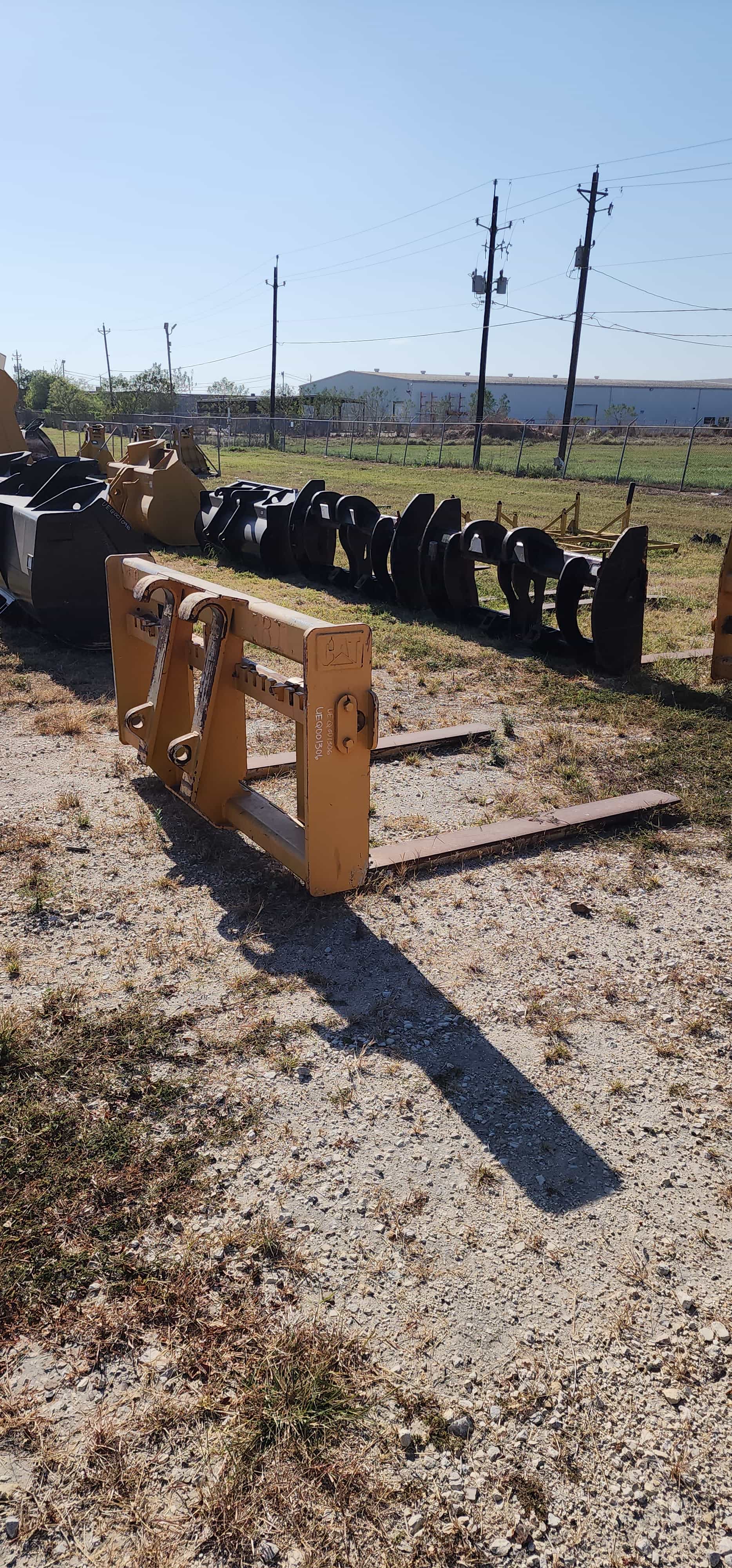 USED CAT FORKS FOR HPL 938 SIZE UNIT image 5