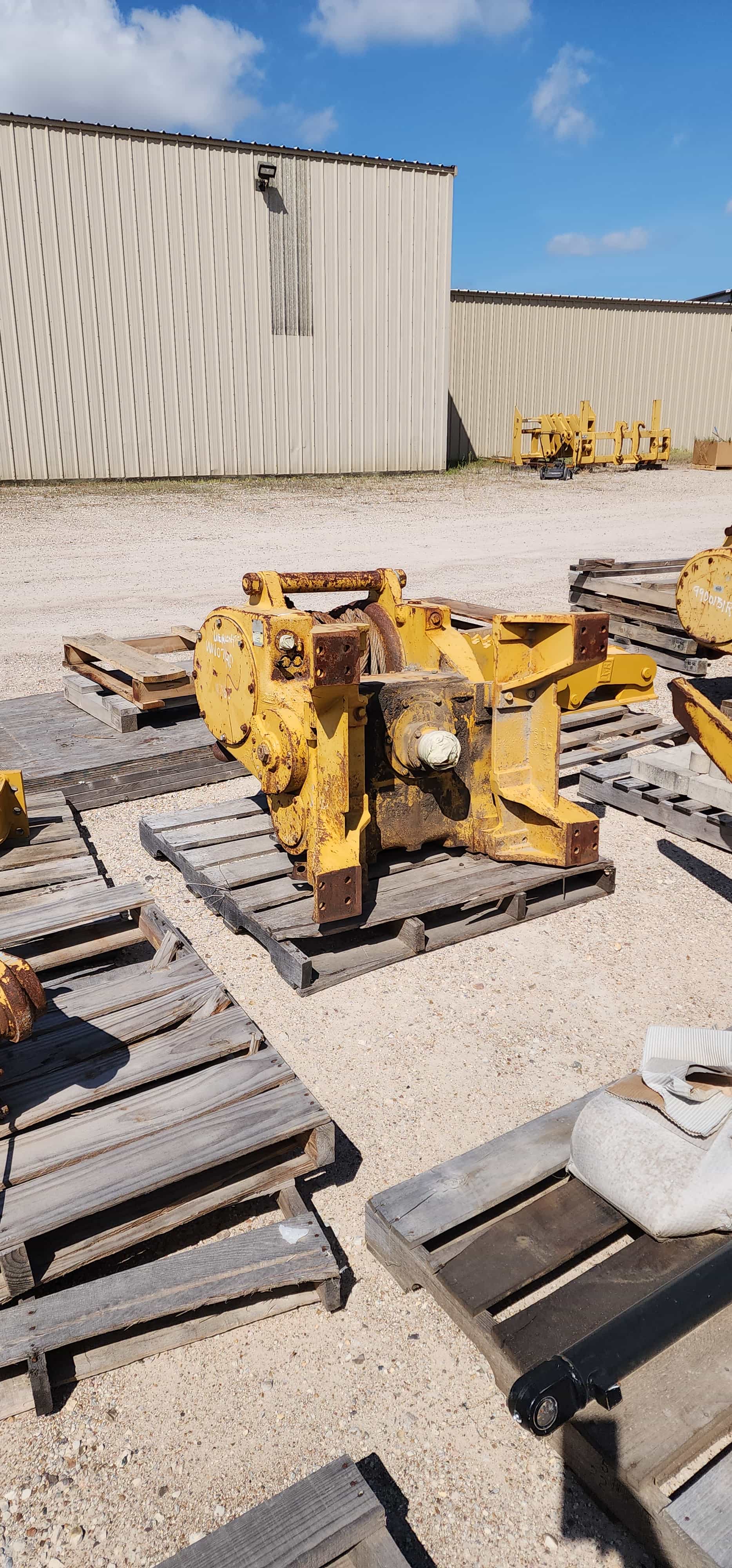 USED PACCAR PA55 WINCH MQ image 14